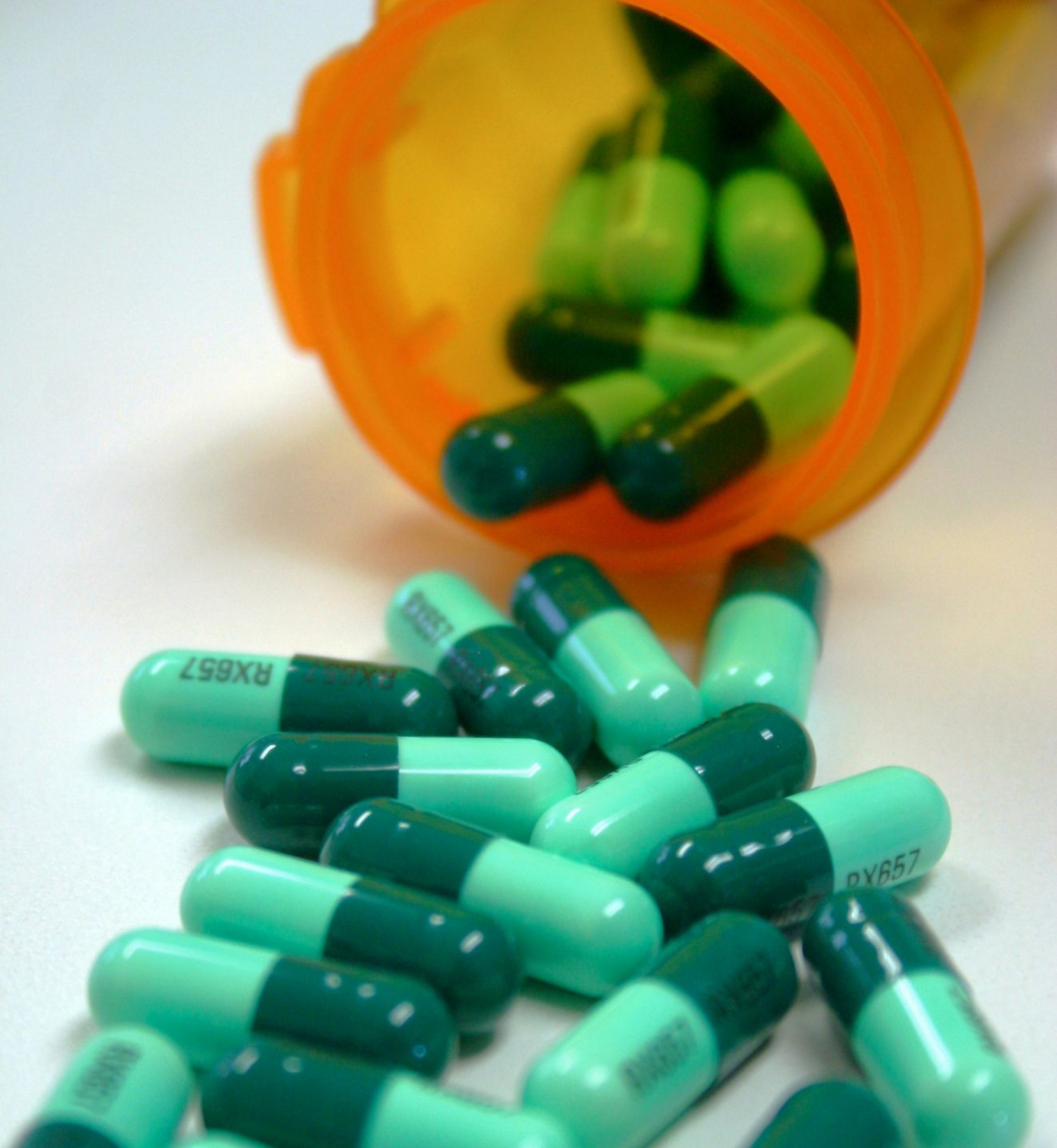 Rusia aprueba primer medicamento contra COVID-19 para venta en farmacias