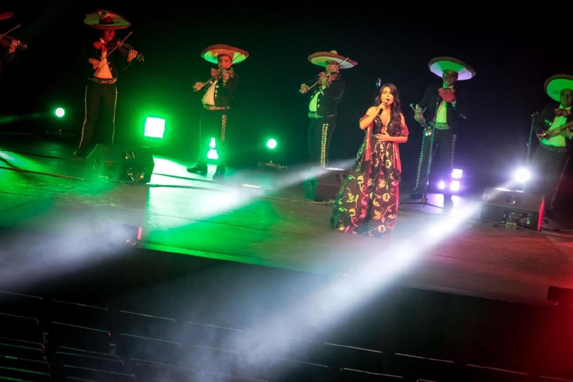 TARDE MEXICANA