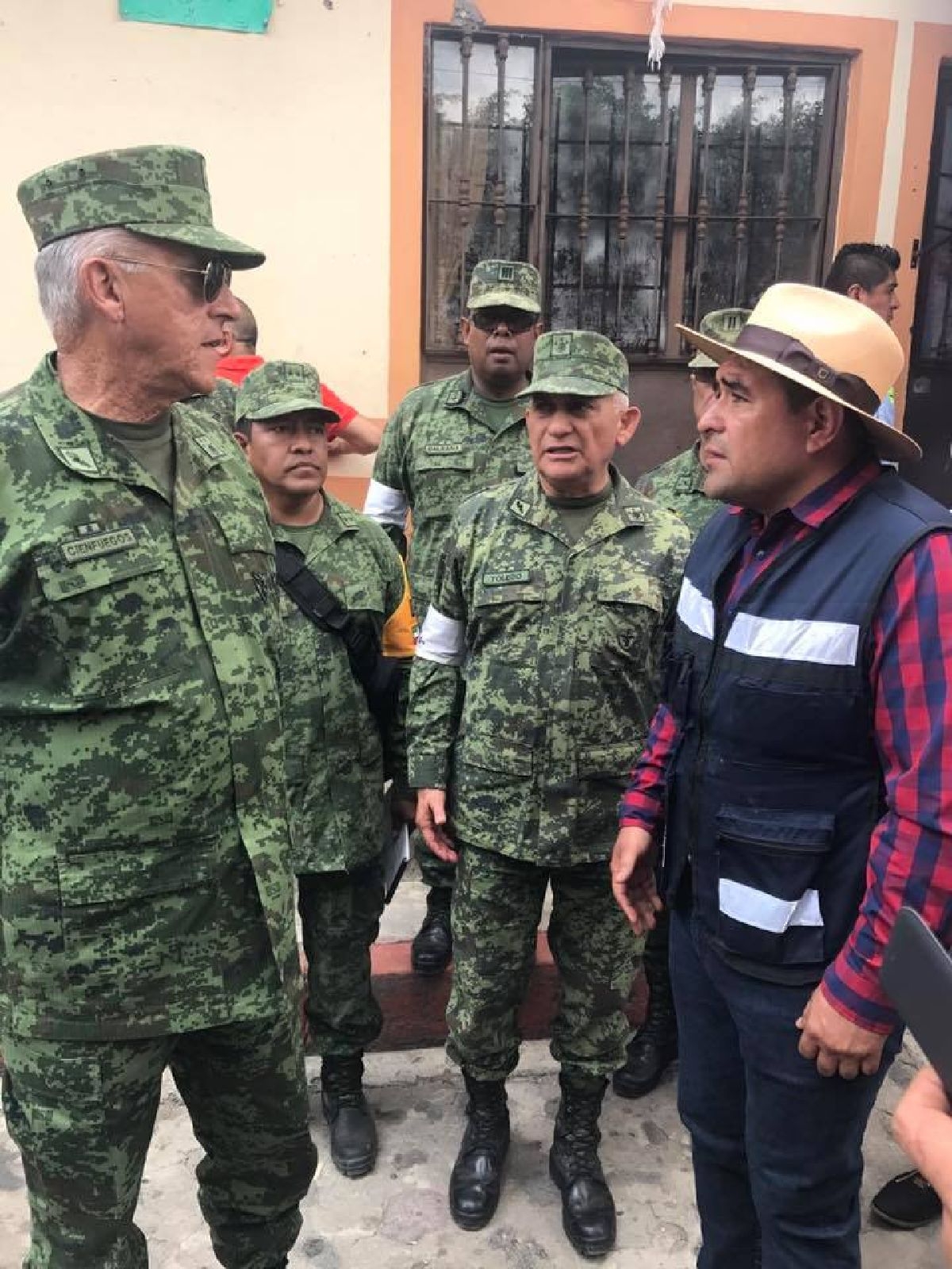 Continúan censo de viviendas afectadas en Yautepec por temblor