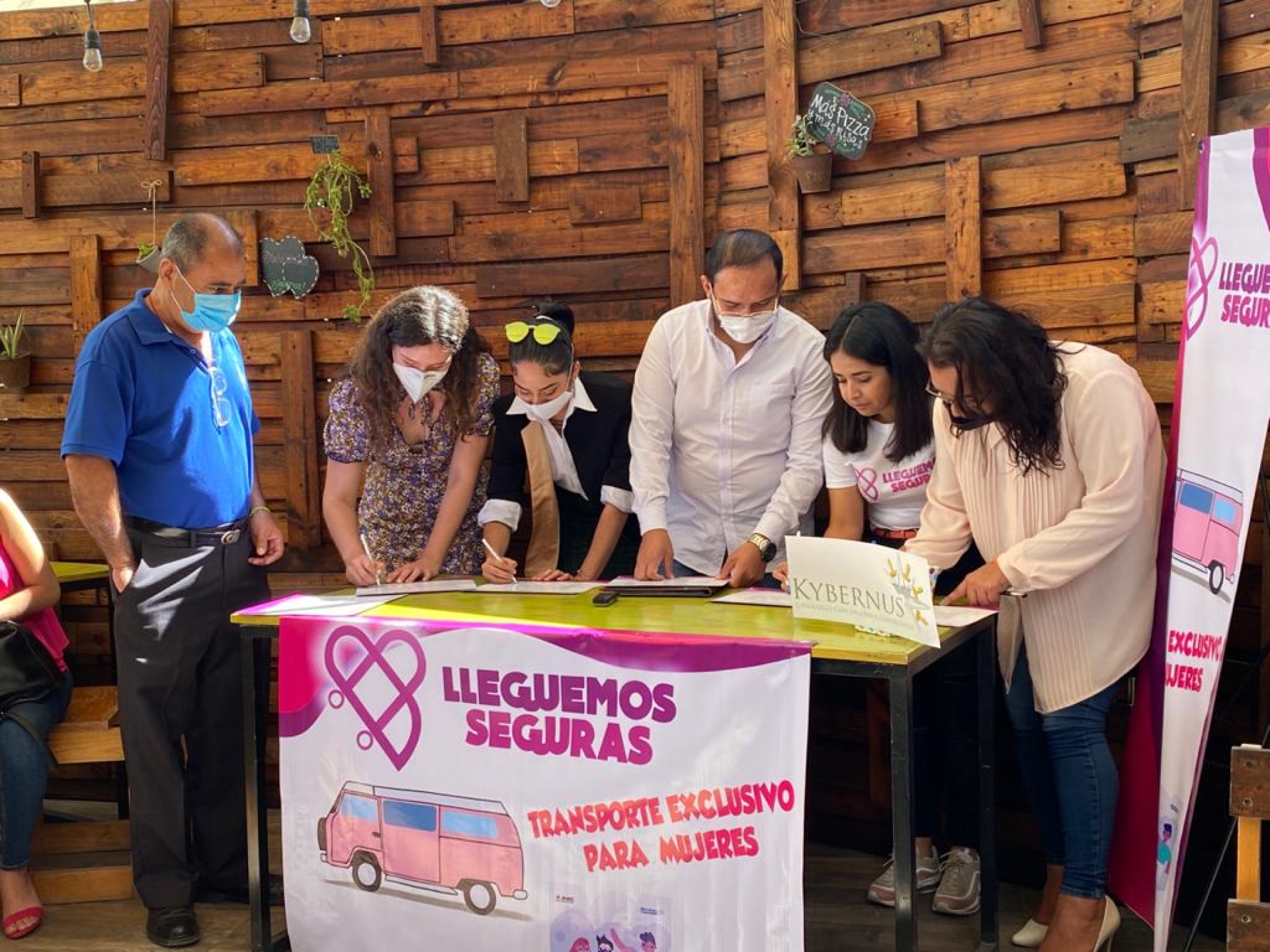 Promueven habilitación de transporte para mujeres en Cuautla
