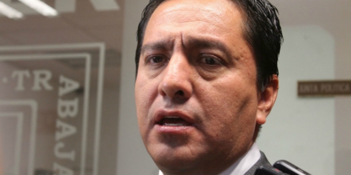 Si Vicera Alatriste tiene datos referentes a la situación económica del Congreso, lo debe decir: Martínez González
