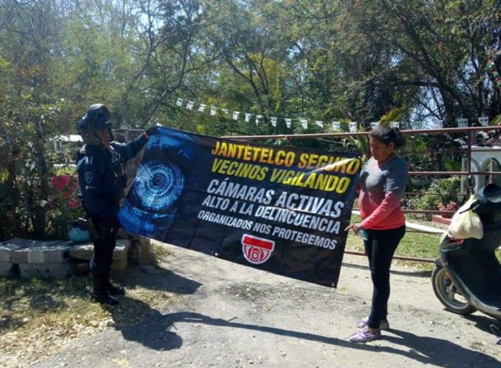 Alcalde y vecinos de Jantetelco se reúnen para tratar temas de seguridad