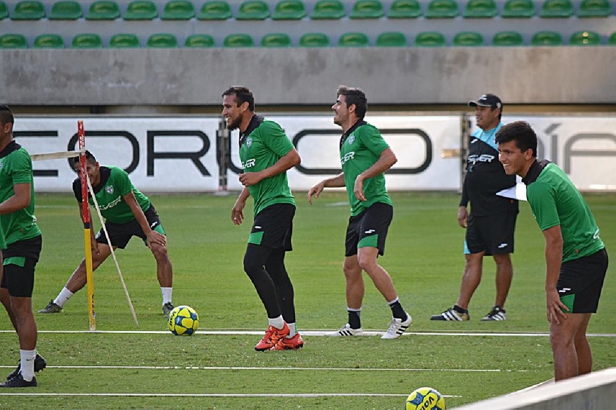 Debuta Zacatepec Siglo XXI en la Copa MX