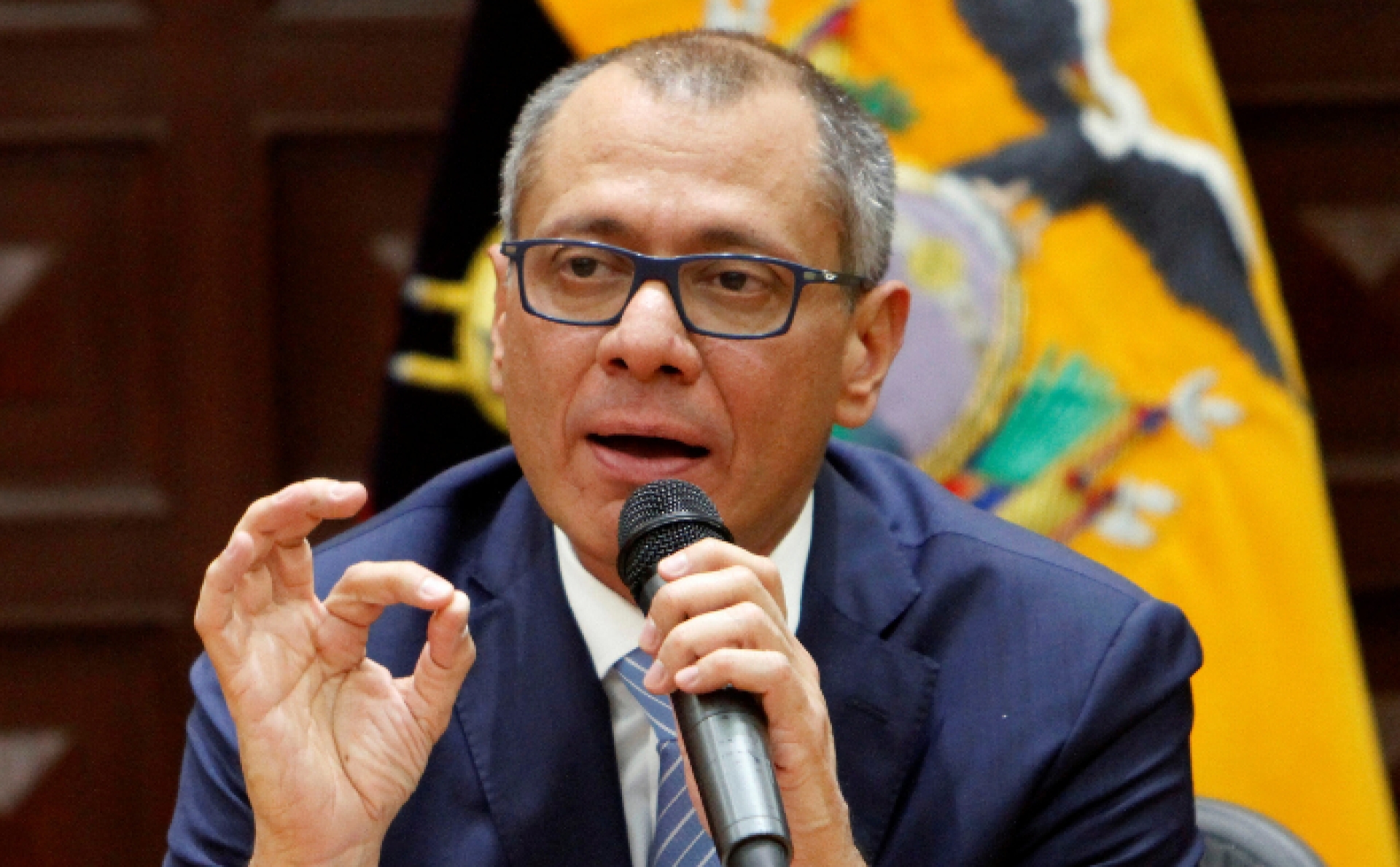 Ecuador solicita a México diálogo para detener al exvicepresidente Jorge Glas