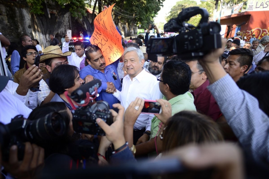 En su primer día de gira por Morelos, López Obrador puso énfasis en la lucha contra la corrupción