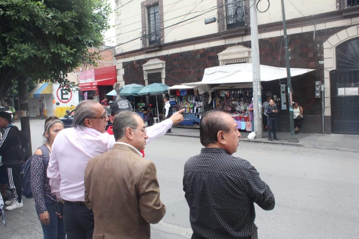 Ambulantes serán reubicados, confirman