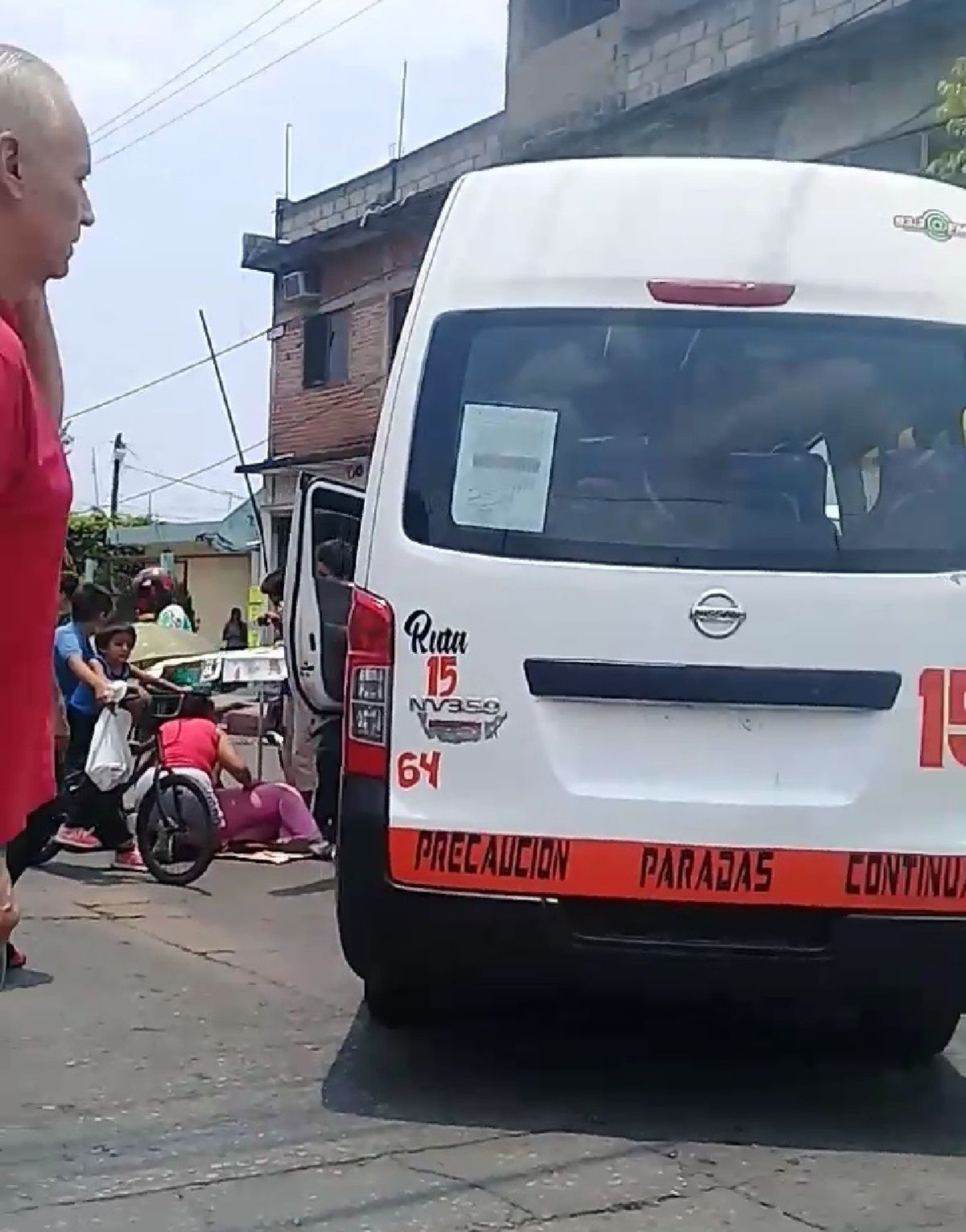 La atropelló una “ruta” mientras cruzaba la calle