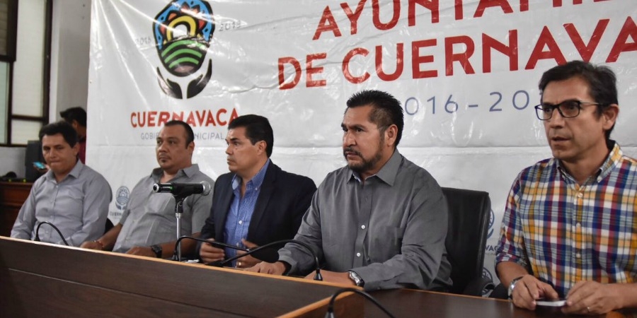 Reiteran que agua distribuida en Ocotepec no es apta para consumo humano