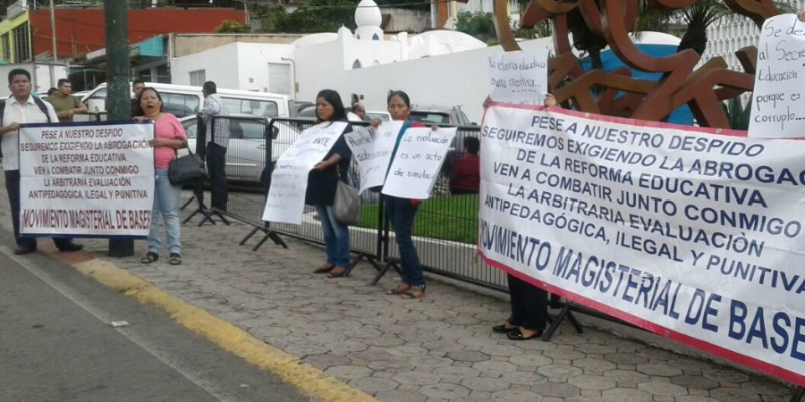 Se manifiesta el Movimiento Magisterial de Bases