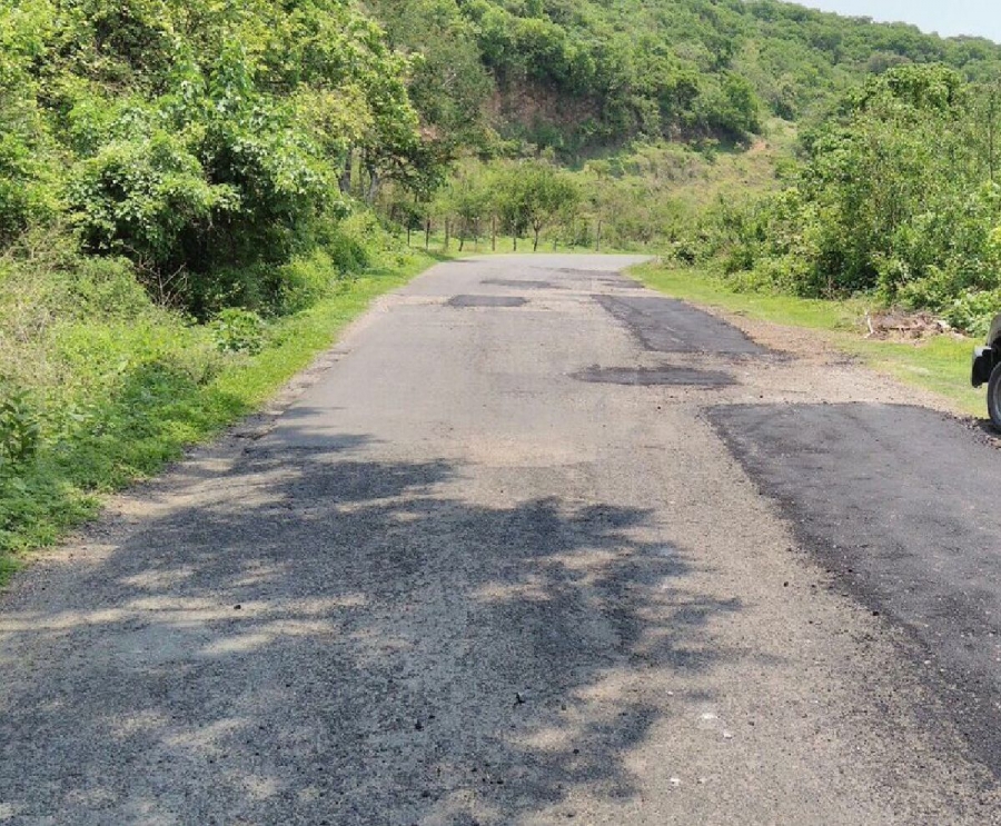 Tras años de abandono, inicia rehabilitación de la carretera Miacatlán-Palpan