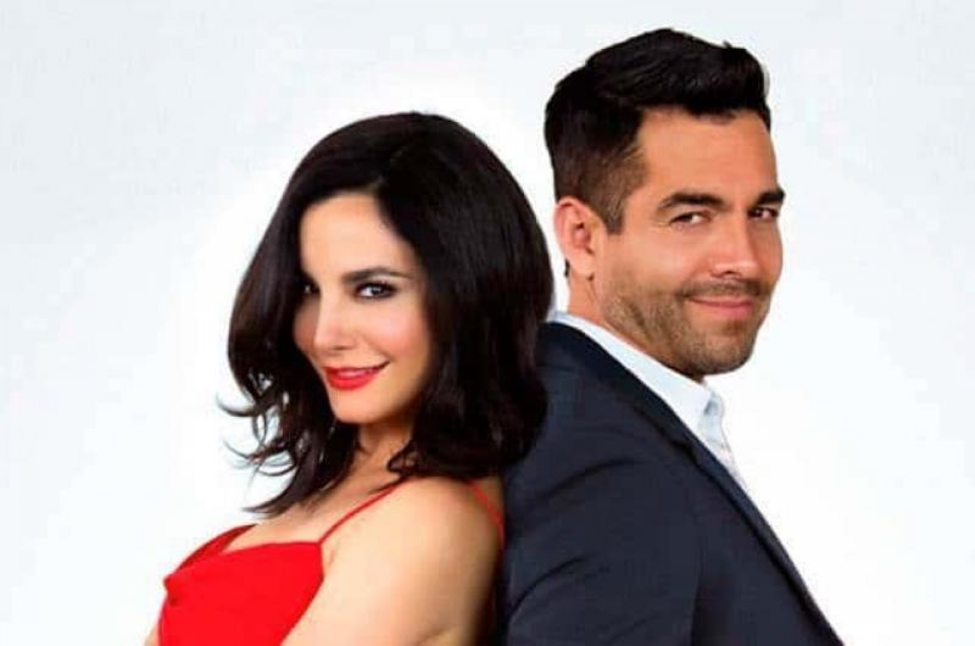 Proponen marcha para que Omar Chaparro y Martha Higareda dejen de hacer películas