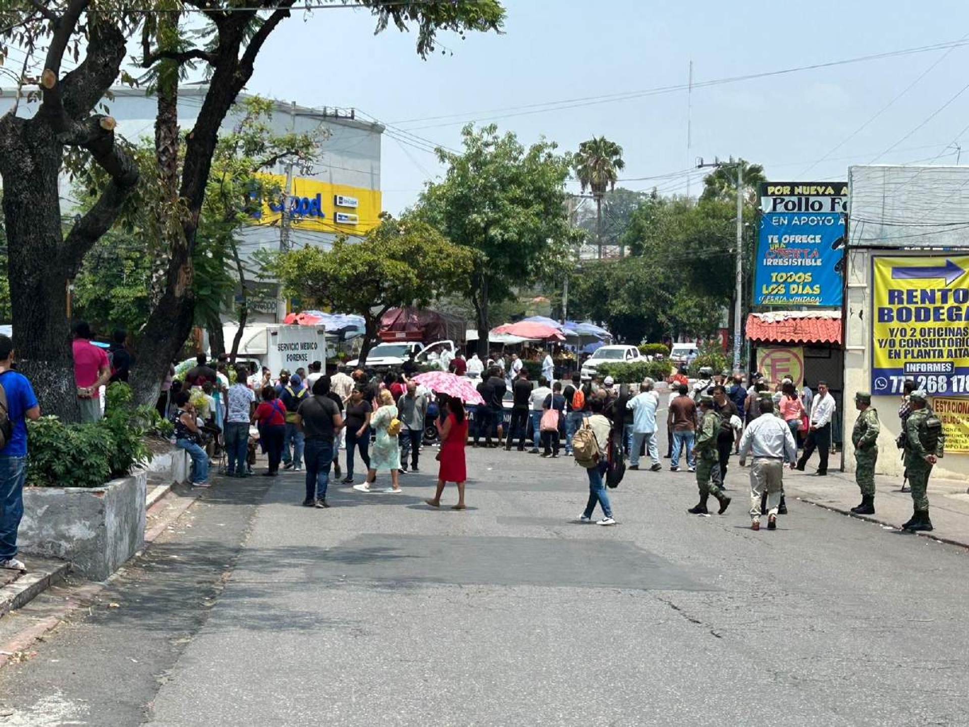 Acribillan a comerciante del mercado ALM y a su chofer