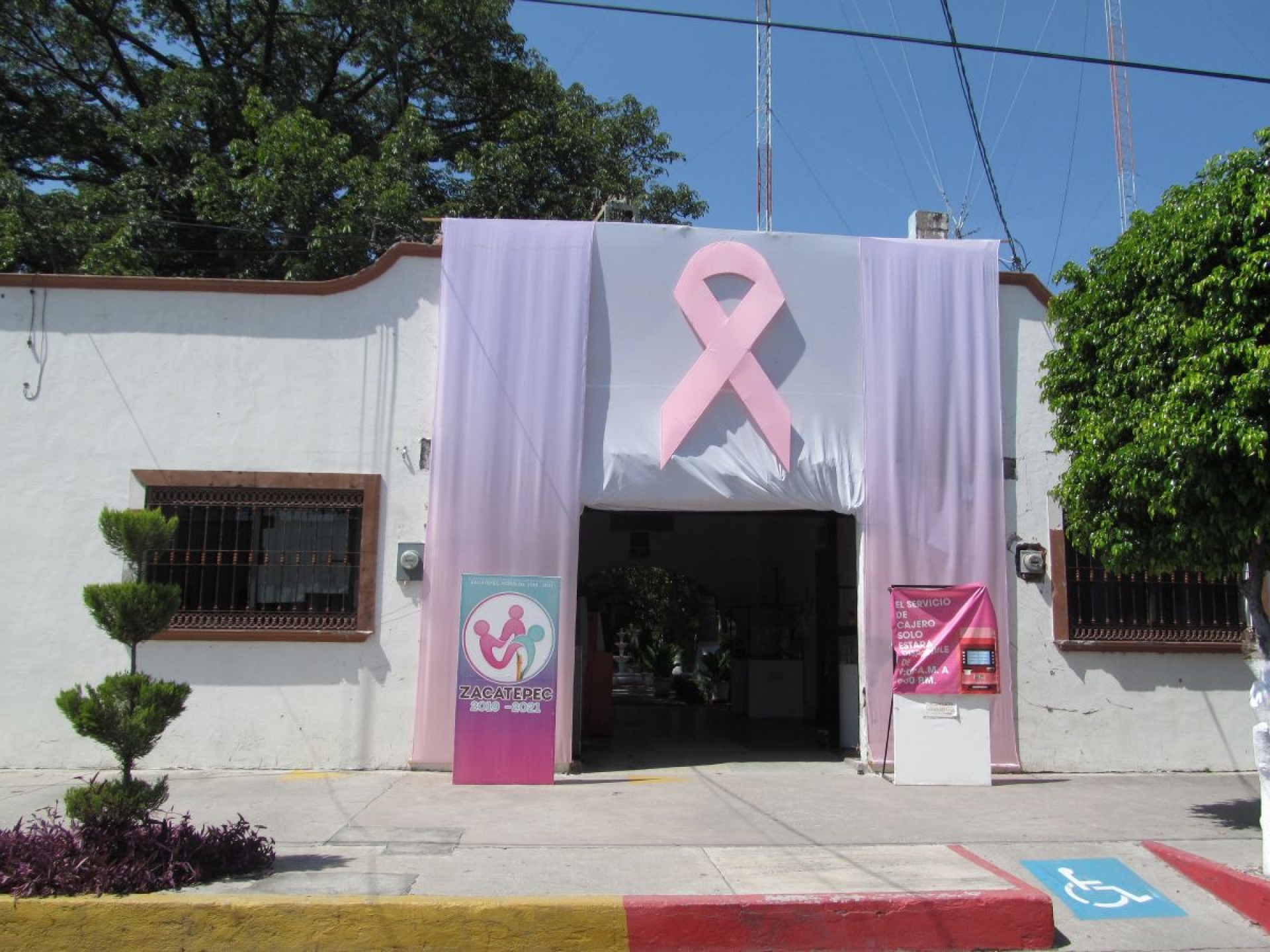 Se ampara alcaldesa de Zacatepec para evitar destitución