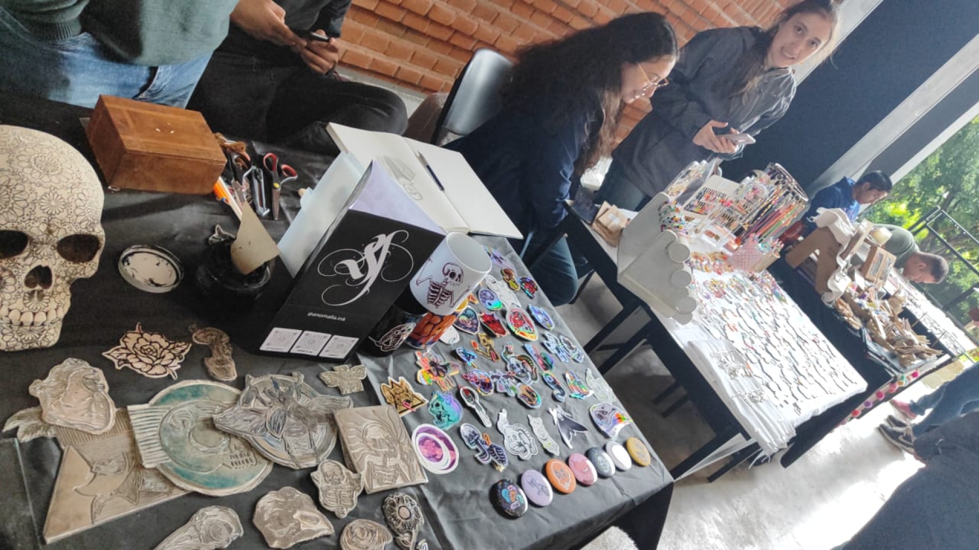 Estudiantes de FD-UAEM llevan a cabo 'Bazar de Diseño'