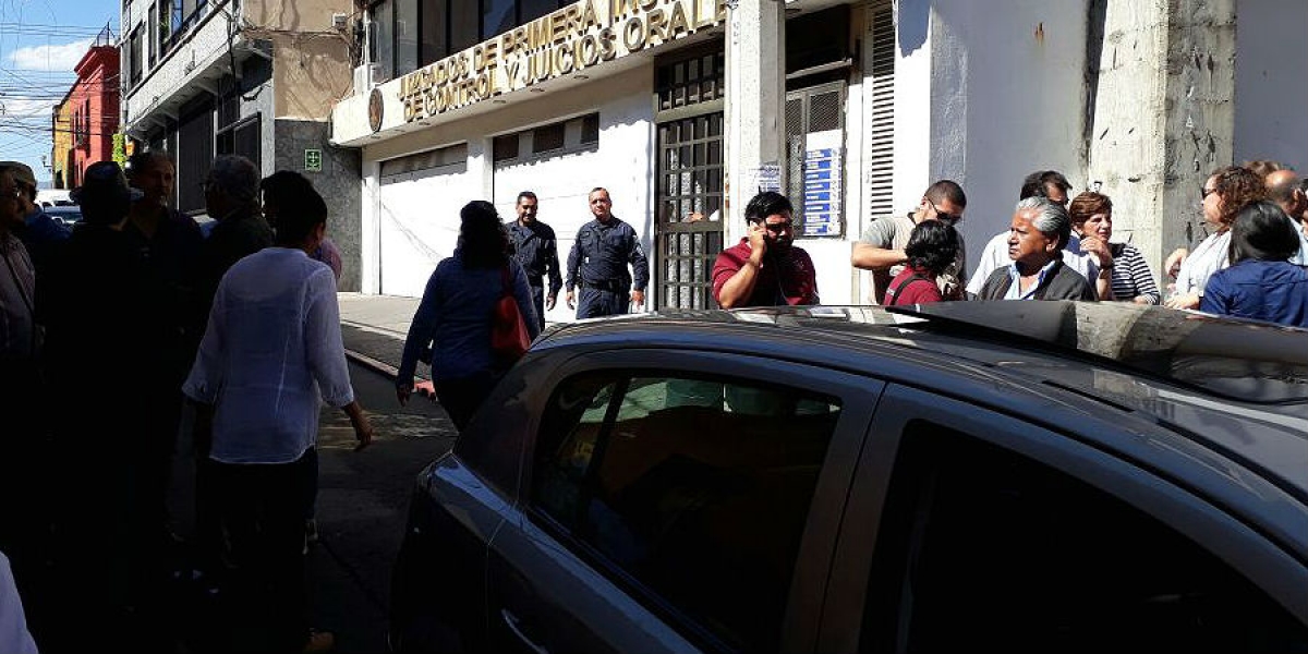 Última Hora: Concluye comparecencia de Vera Jiménez en Juzgados de Control y Juicios Orales