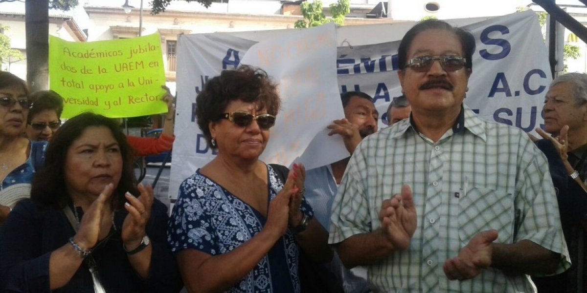 Señalan jubilados que se planteó situación financiera de UAEM a Campa Cifrián
