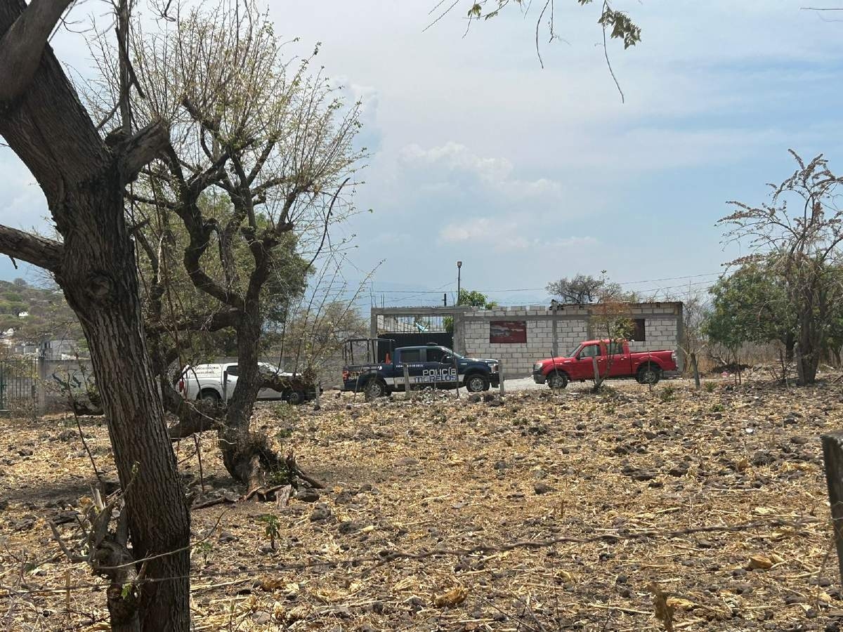 Lo mataron en el patio de su casa