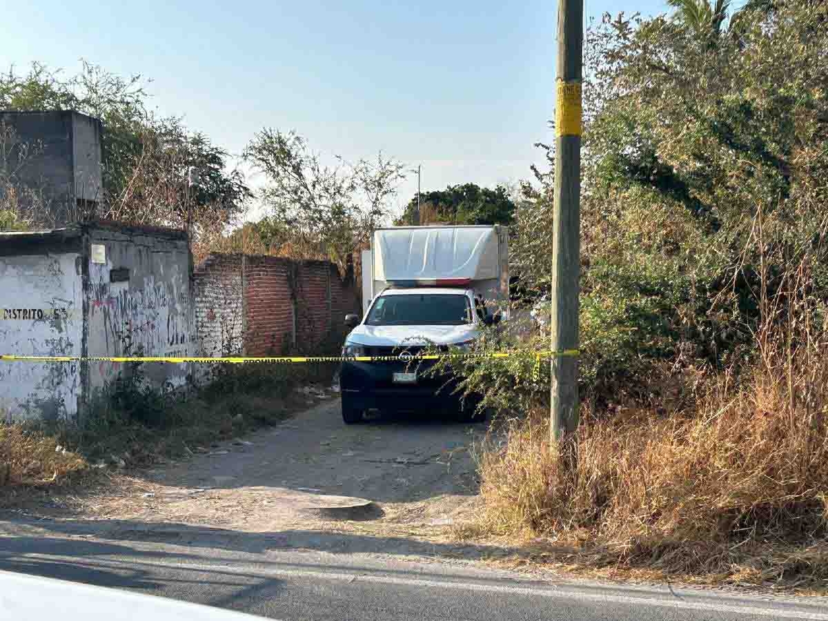 Dejan un cadáver en la colonia Aeropuerto de Temixco