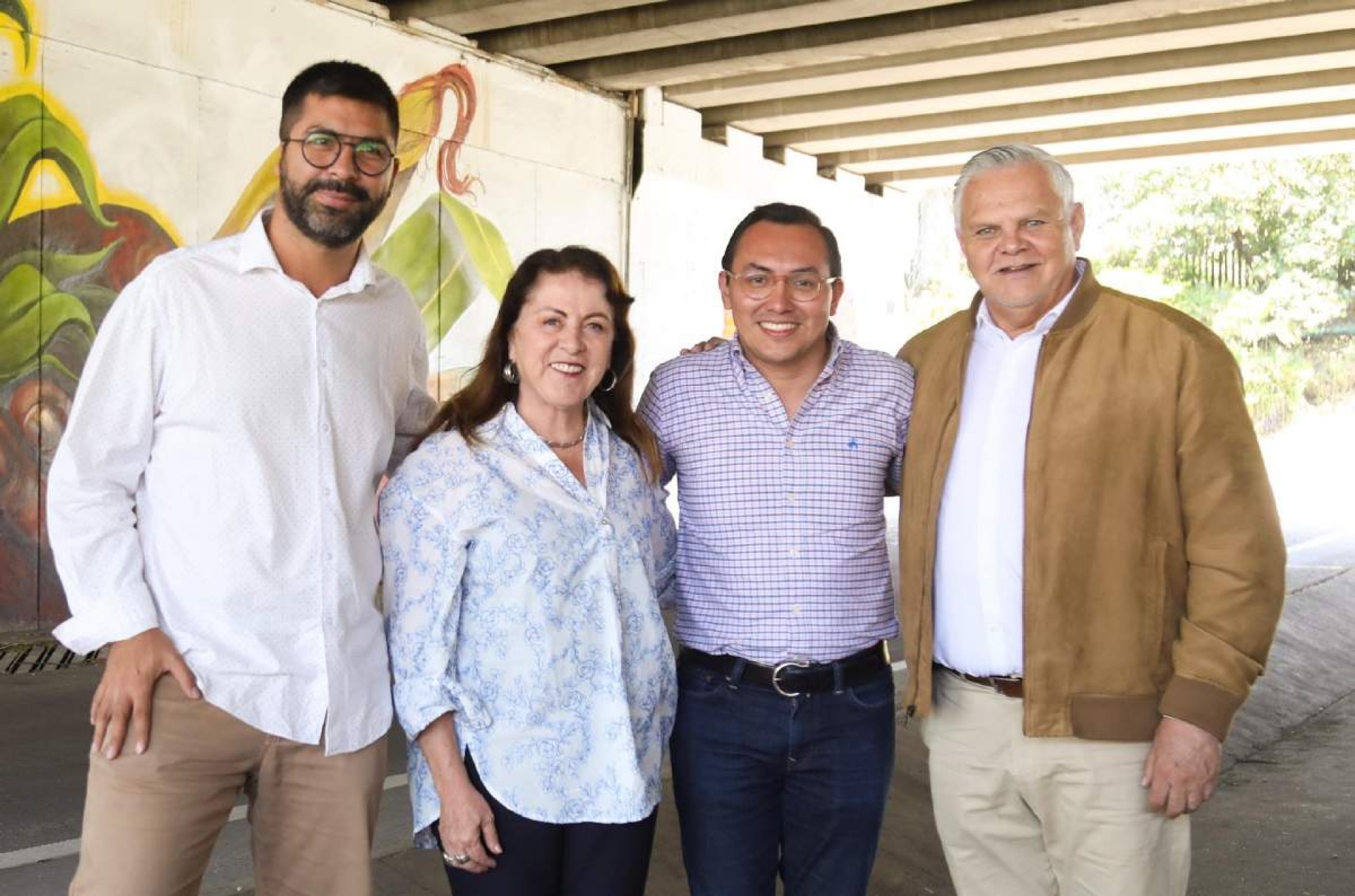 Con 'Murales de la tierra' buscan mejorar imagen del paso exprés