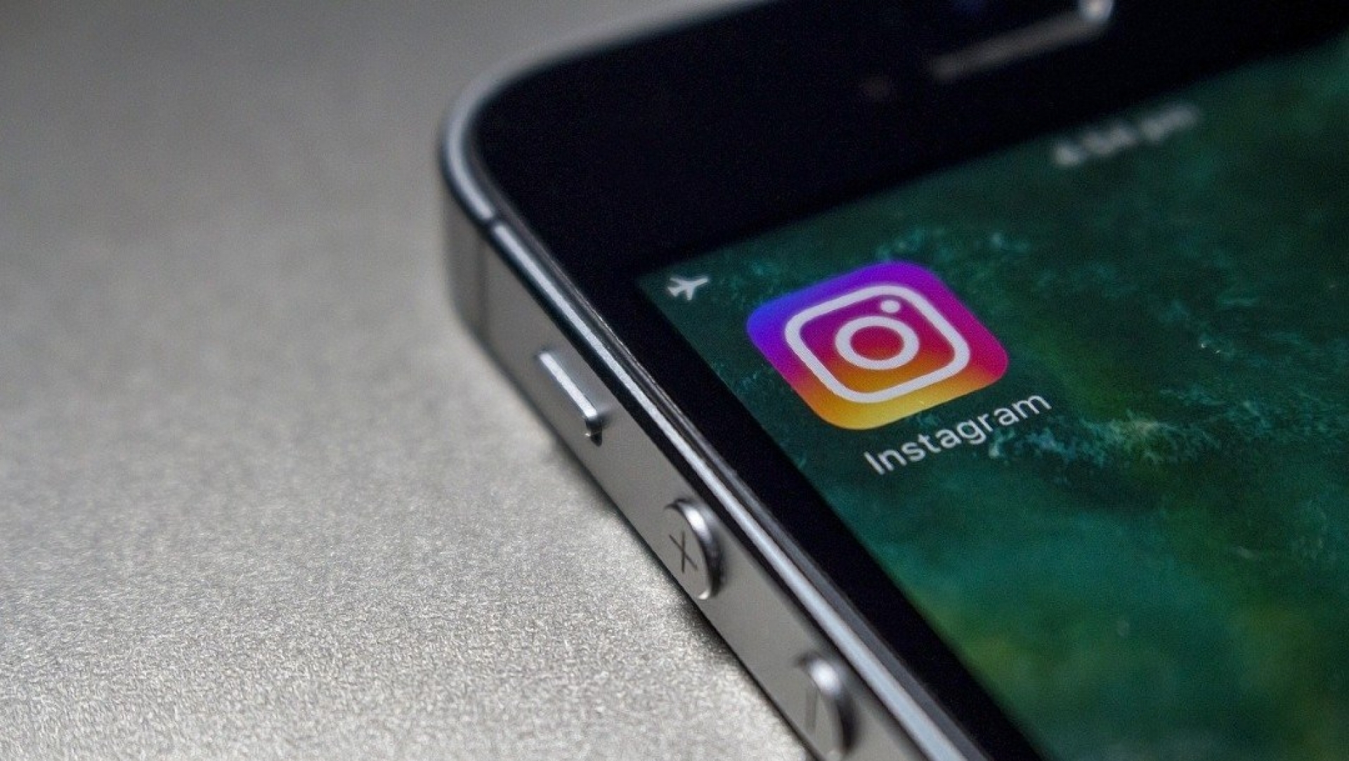 Instagram presenta nuevas tipografías en sus ‘stories’, incluyendo Comic Sans