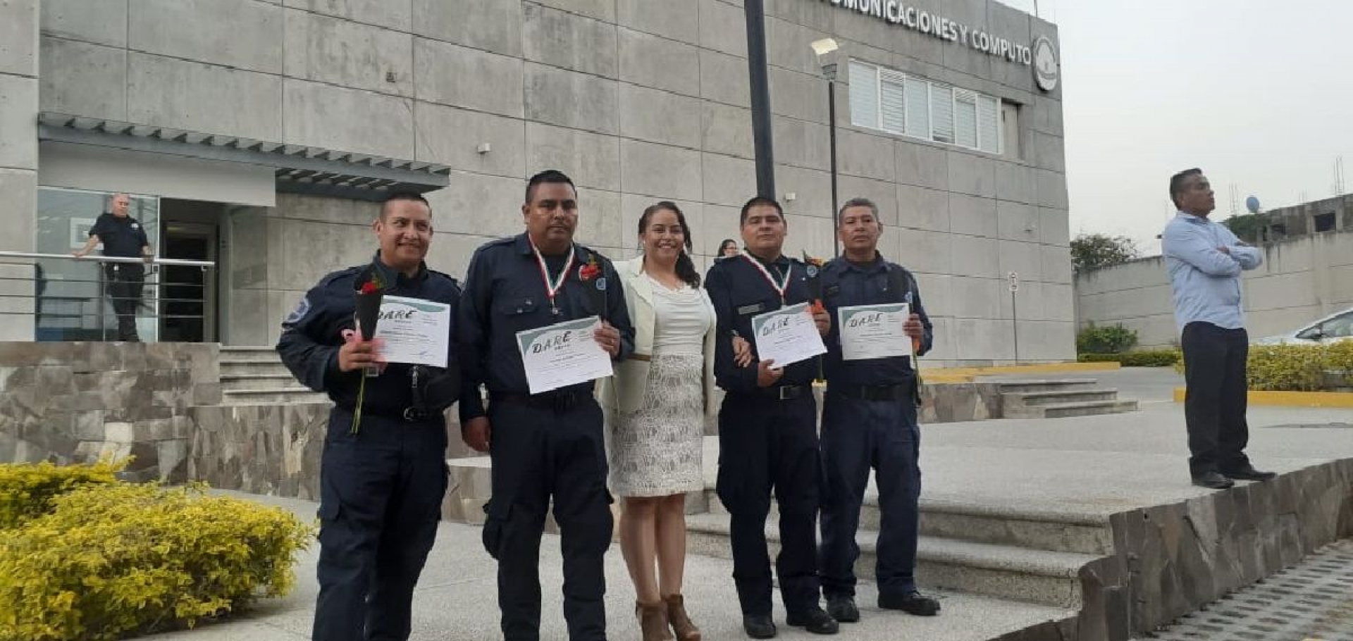 Policías de Yecapixtla acreditan certificación DARE