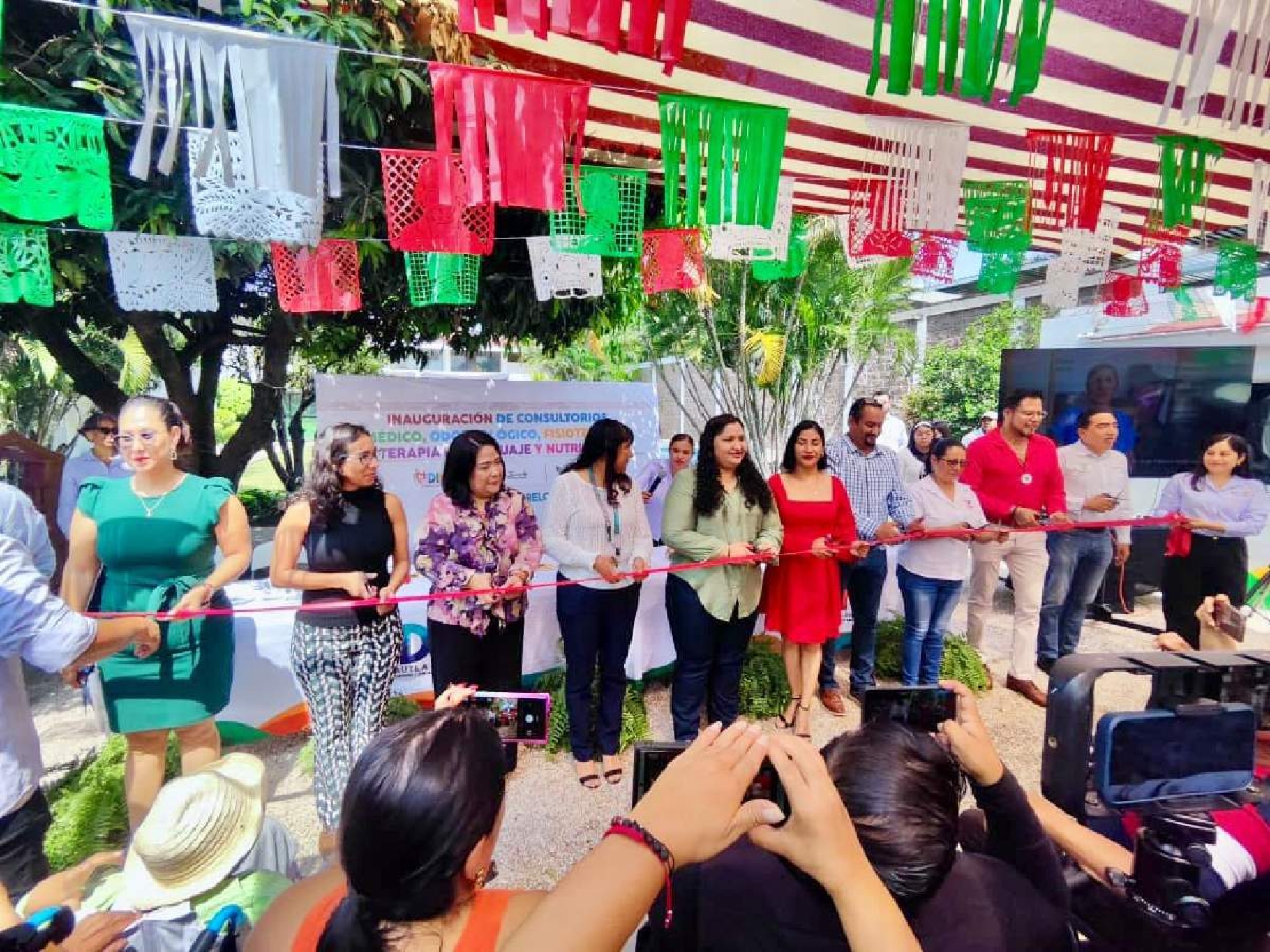 Inaugura DIF Cuautla cinco consultorios para atención a familias vulnerables