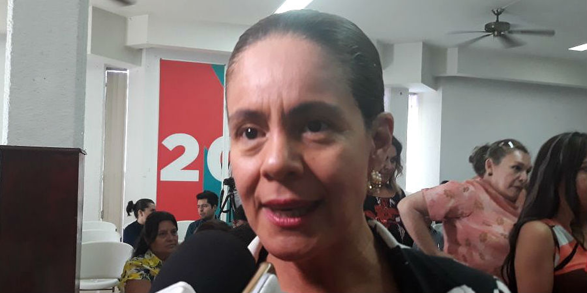 Refiere diputada federal que hay desabasto de medicamentos del cuadro básico
