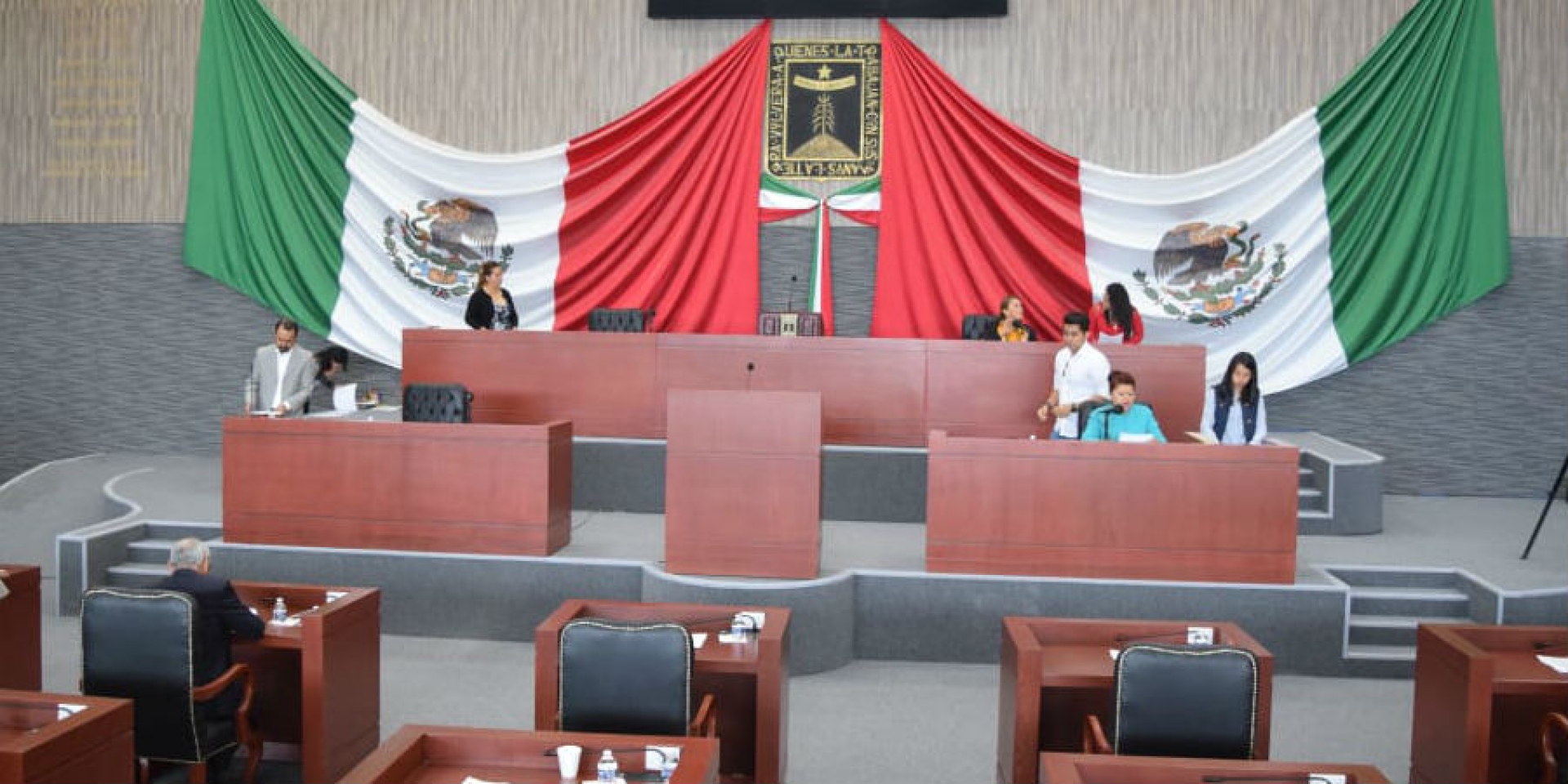 Crean nueva Ley del Instituto de la Mujer; Congreso local abroga la anterior