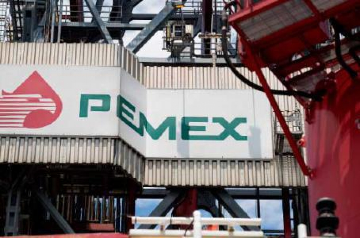 Pemex espera continuar con programa anual de coberturas petroleras