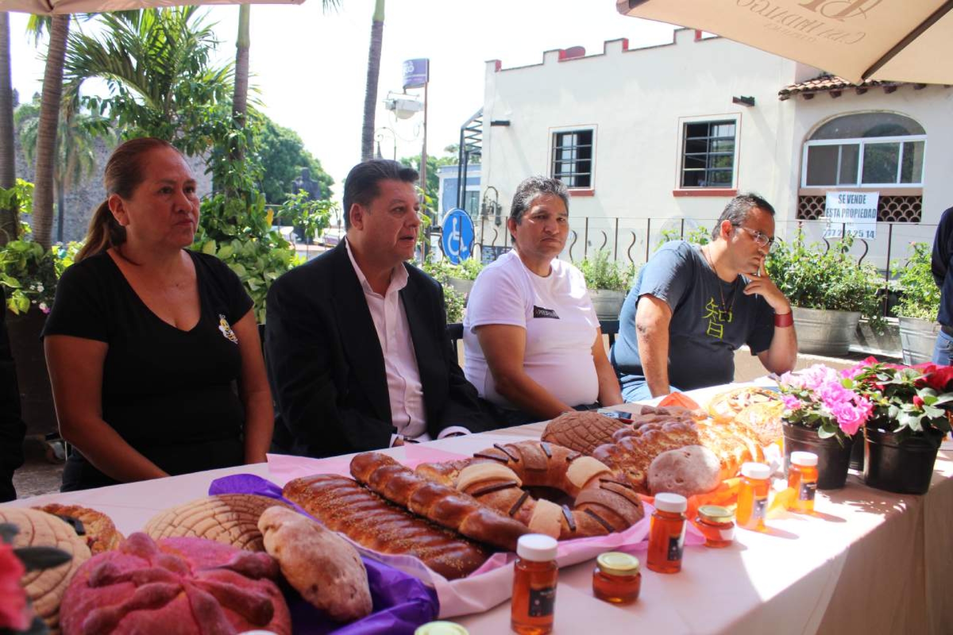 Batallan panaderos contra inflación