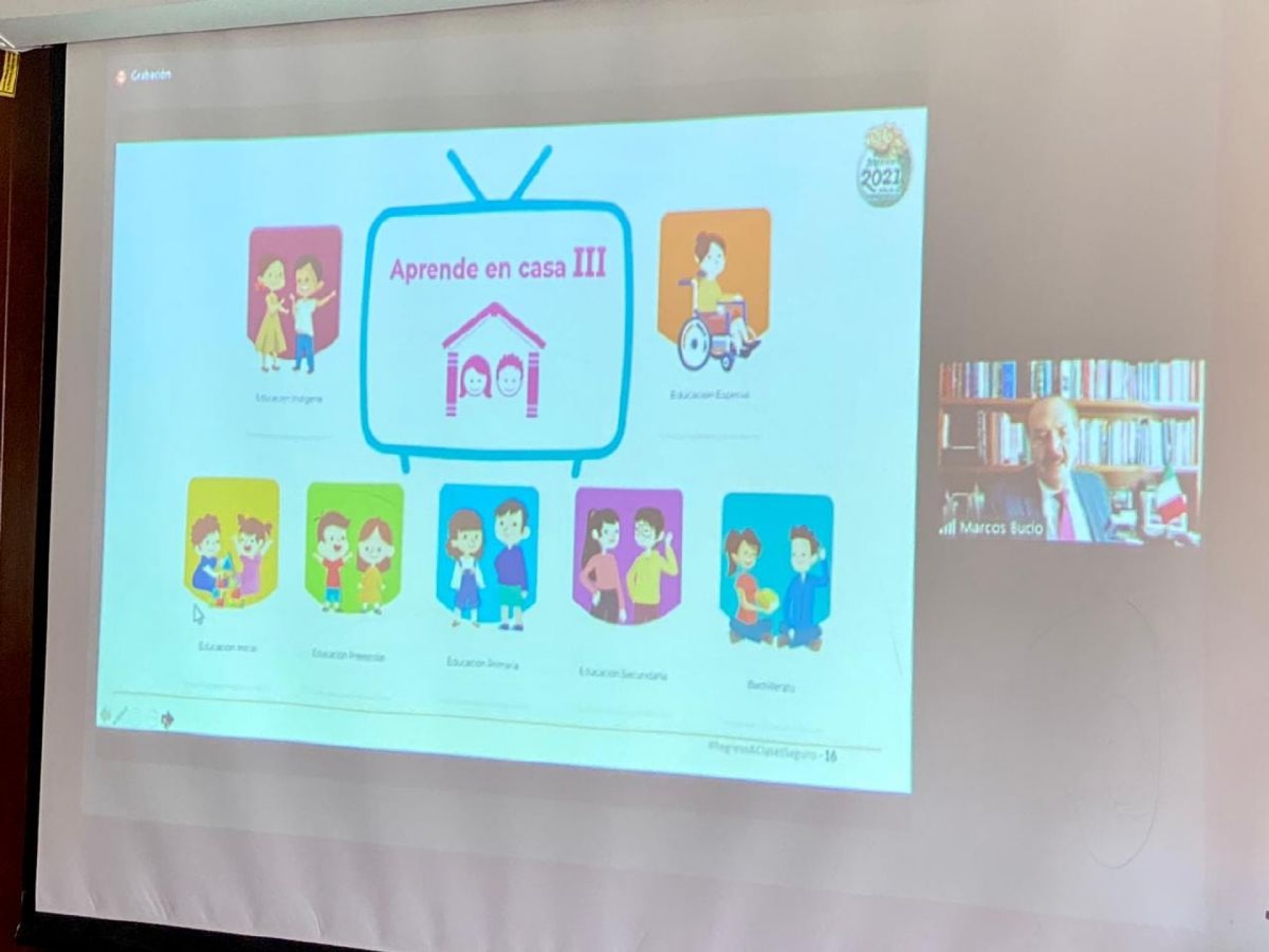 La educación a distancia, un reto difícil para los docentes
