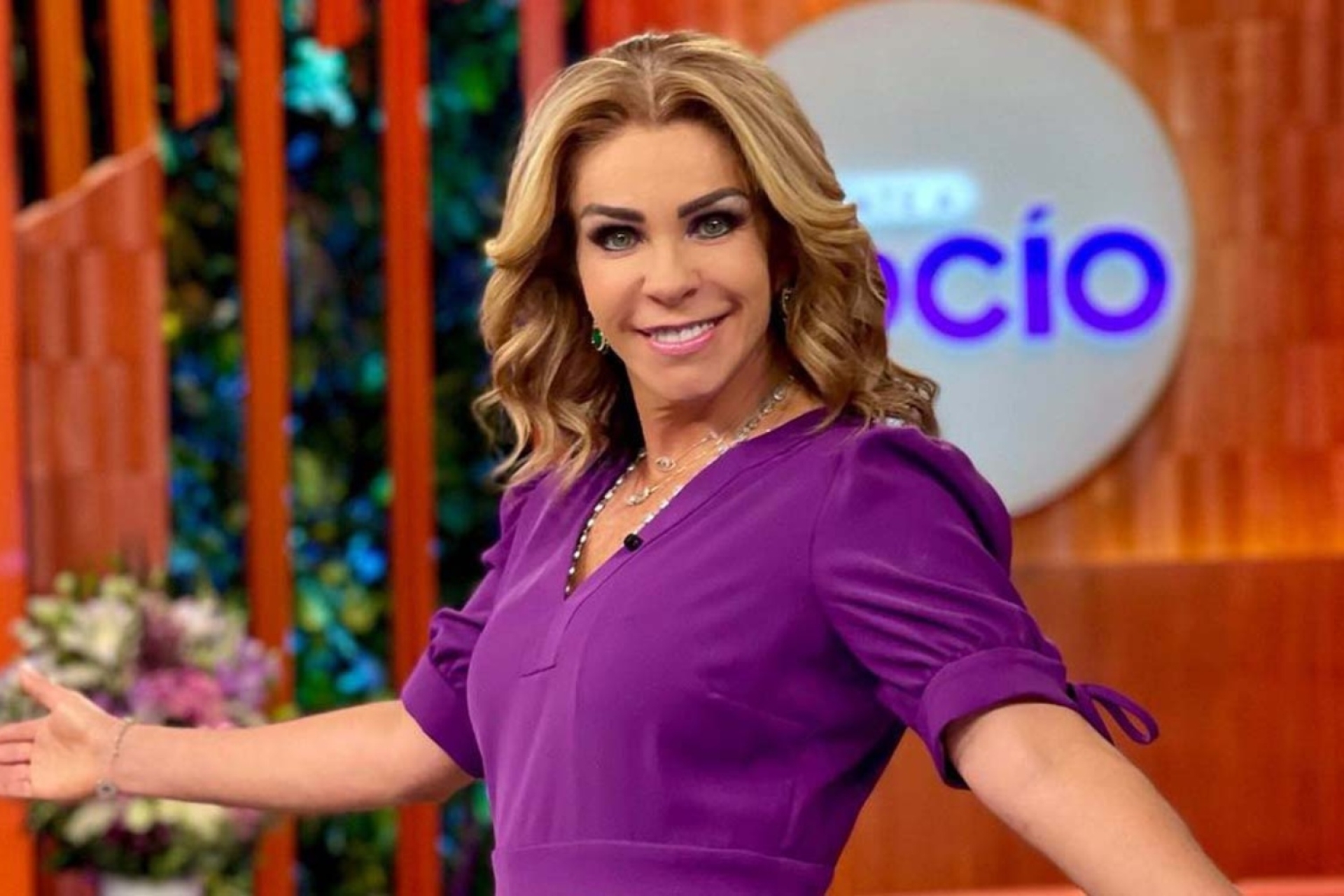 Hospitalizan a Rocío Sánchez Azuara, conductora de TV Azteca
