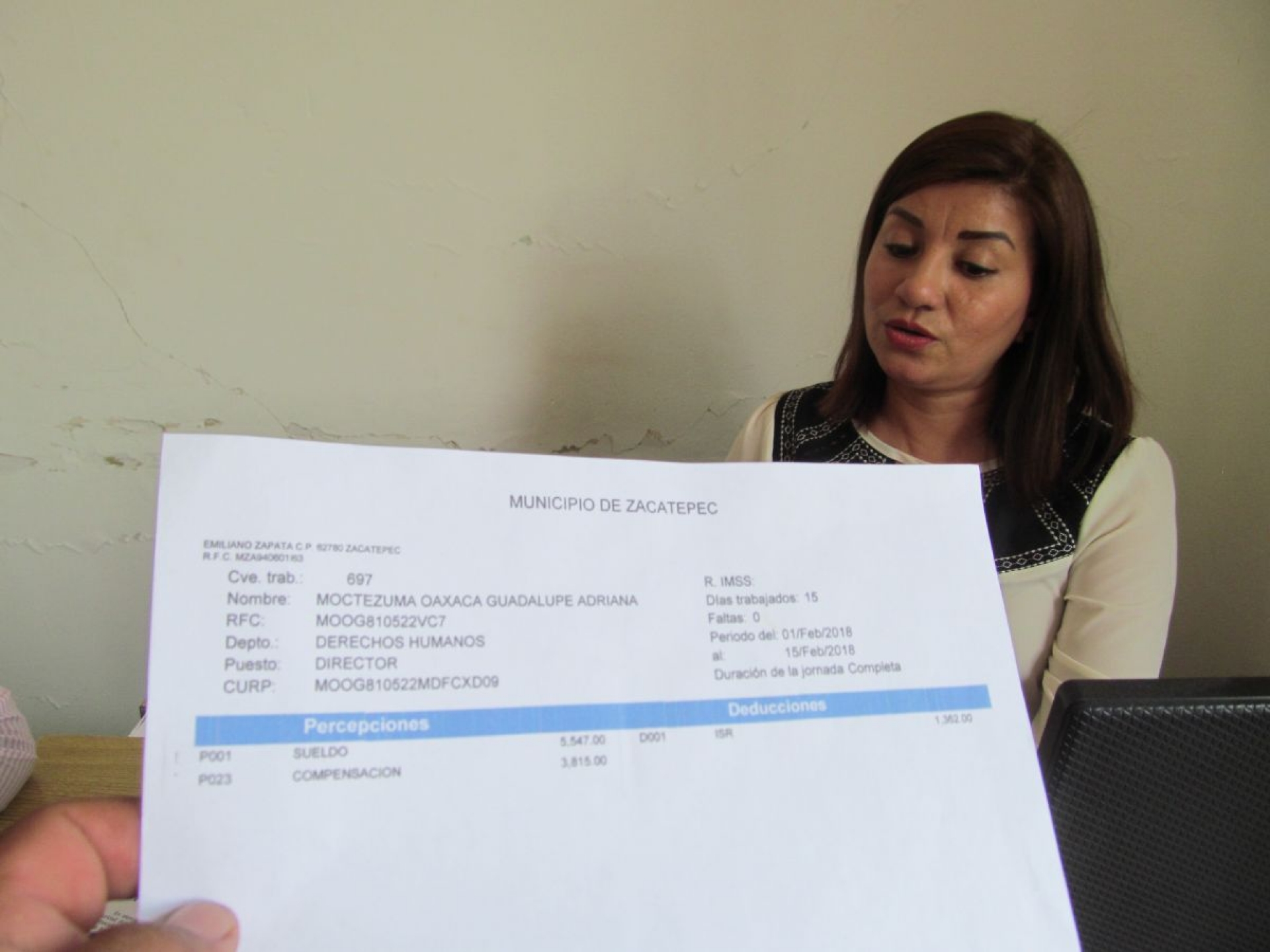 Funcionaria de Zacatepec renuncia, pero demanda por aguinaldos