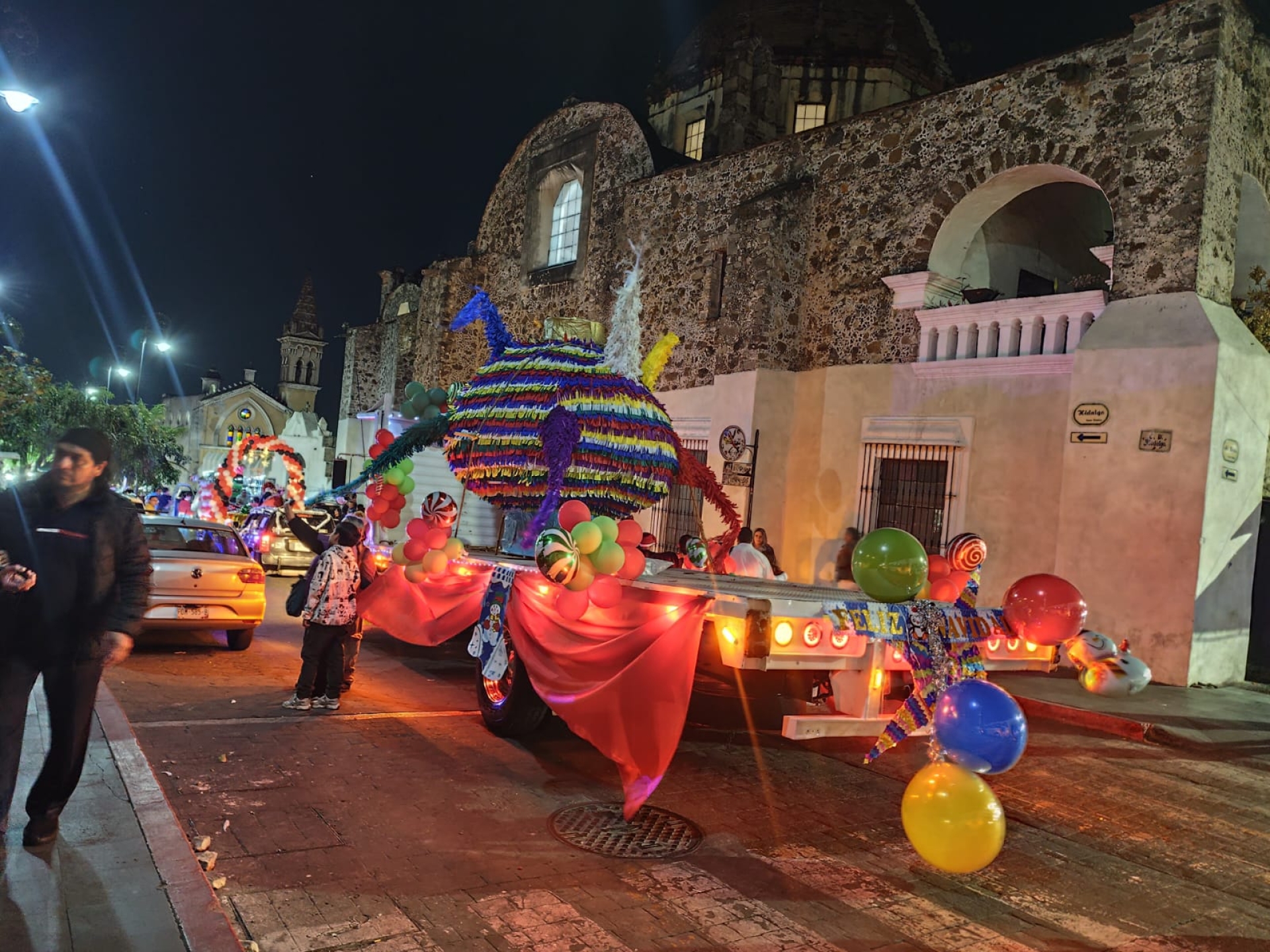 Diócesis de Cuernavaca lleva a cabo caravana navideña