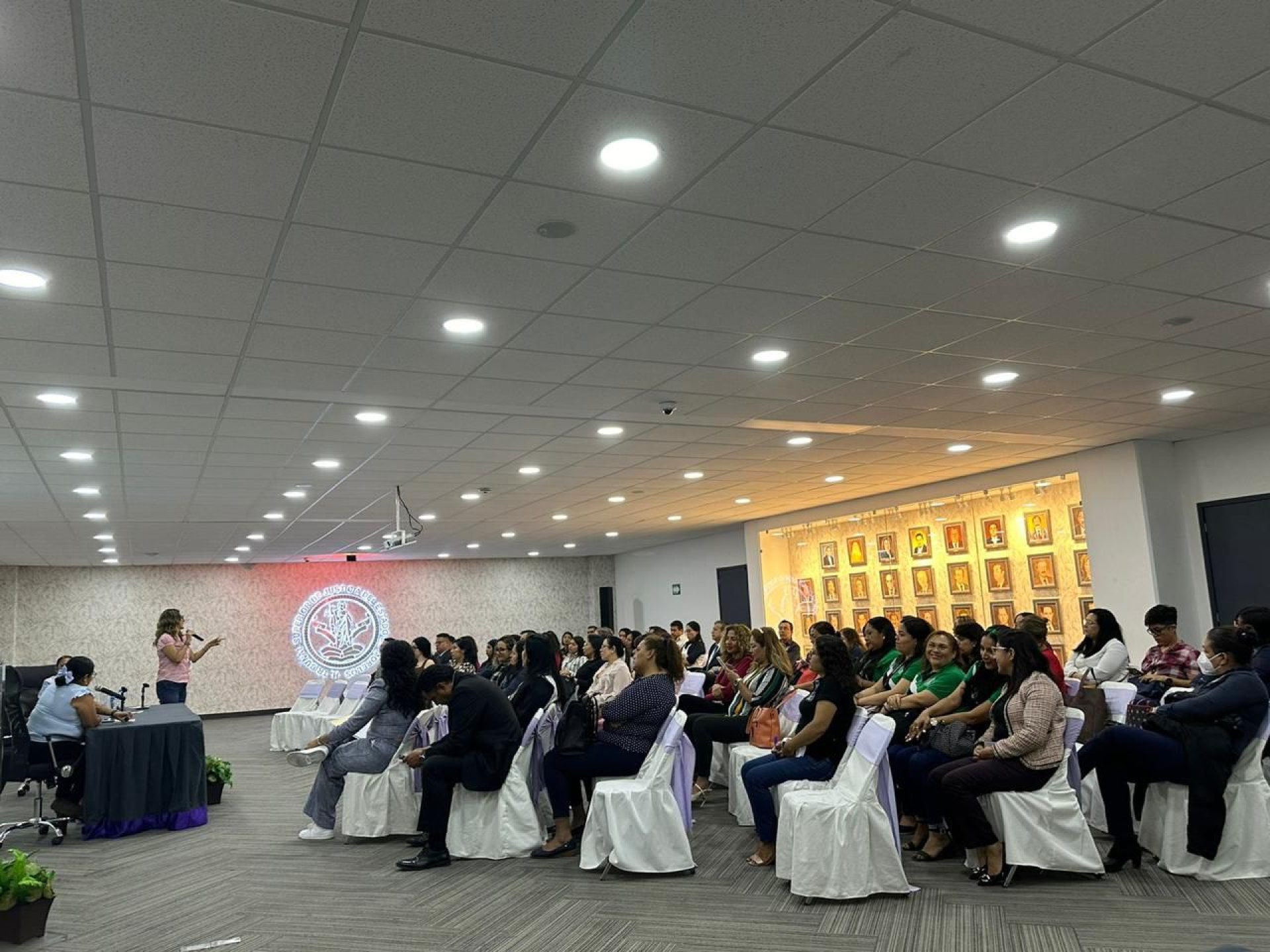 Realiza acciones TSJ previo al Día Internacional de la Eliminación de la Violencia Contra la Mujer