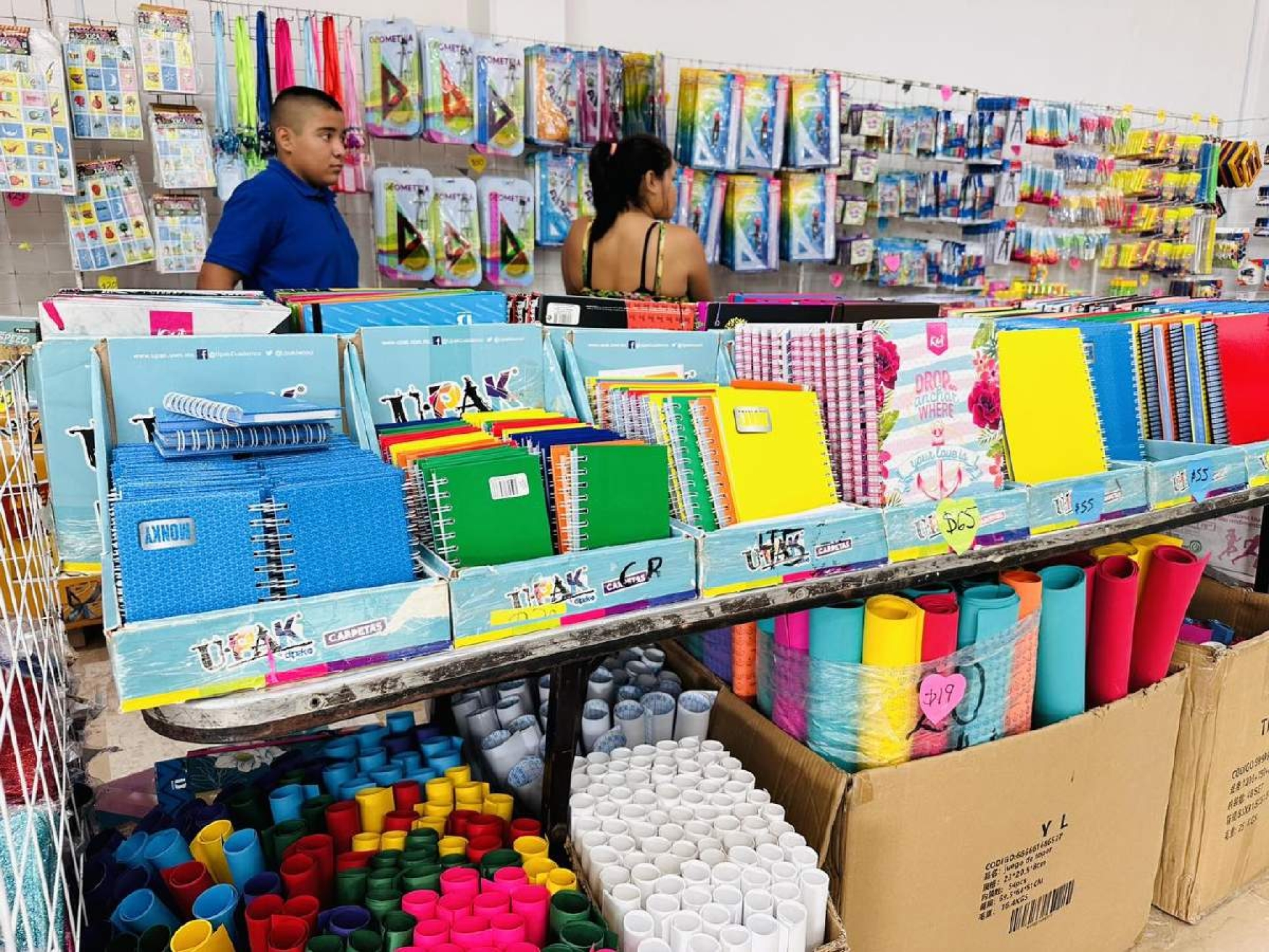 Inicia Feria de Útiles Escolares en Jojutla