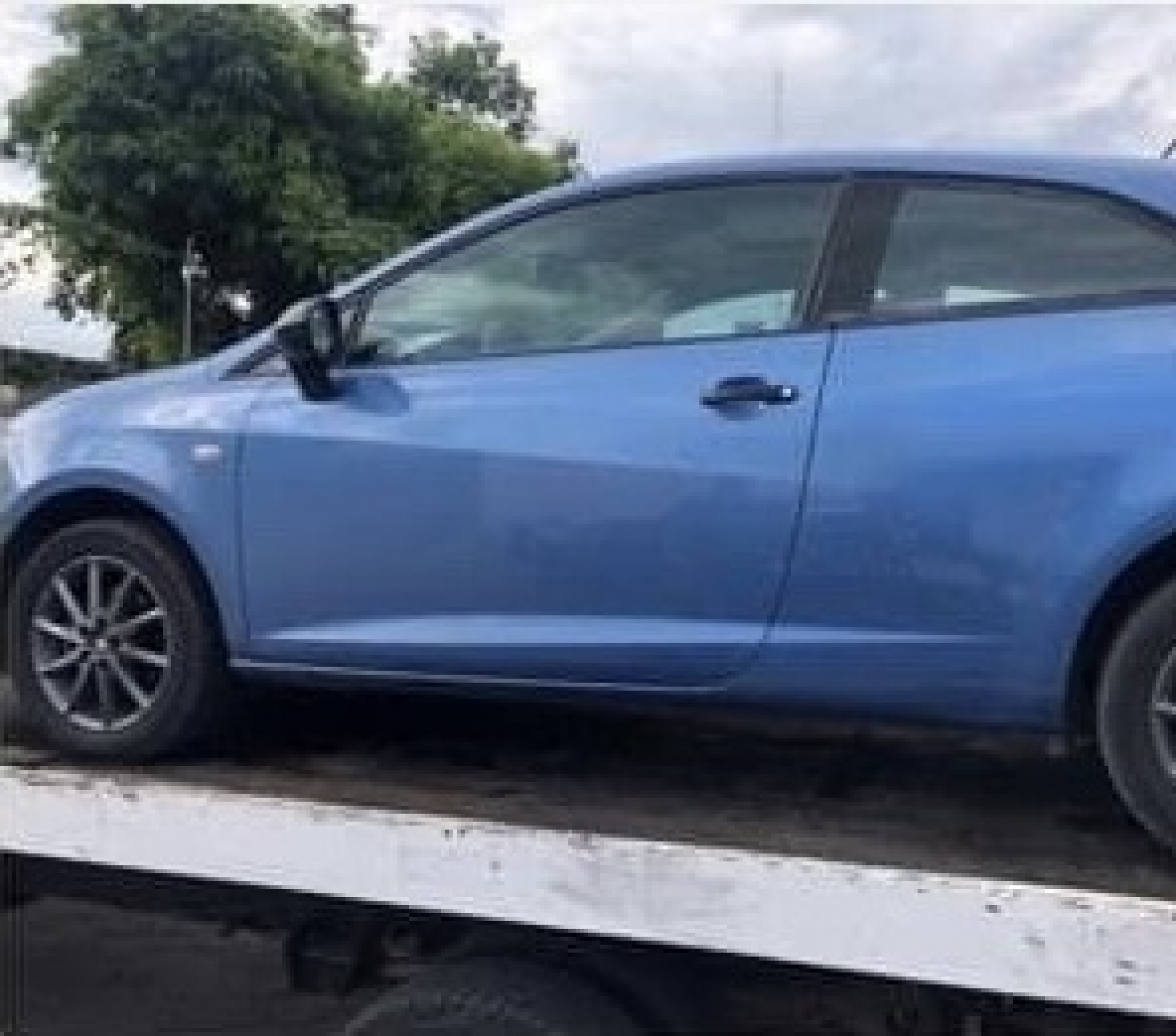 Fue descubierto en posesión de un auto robado