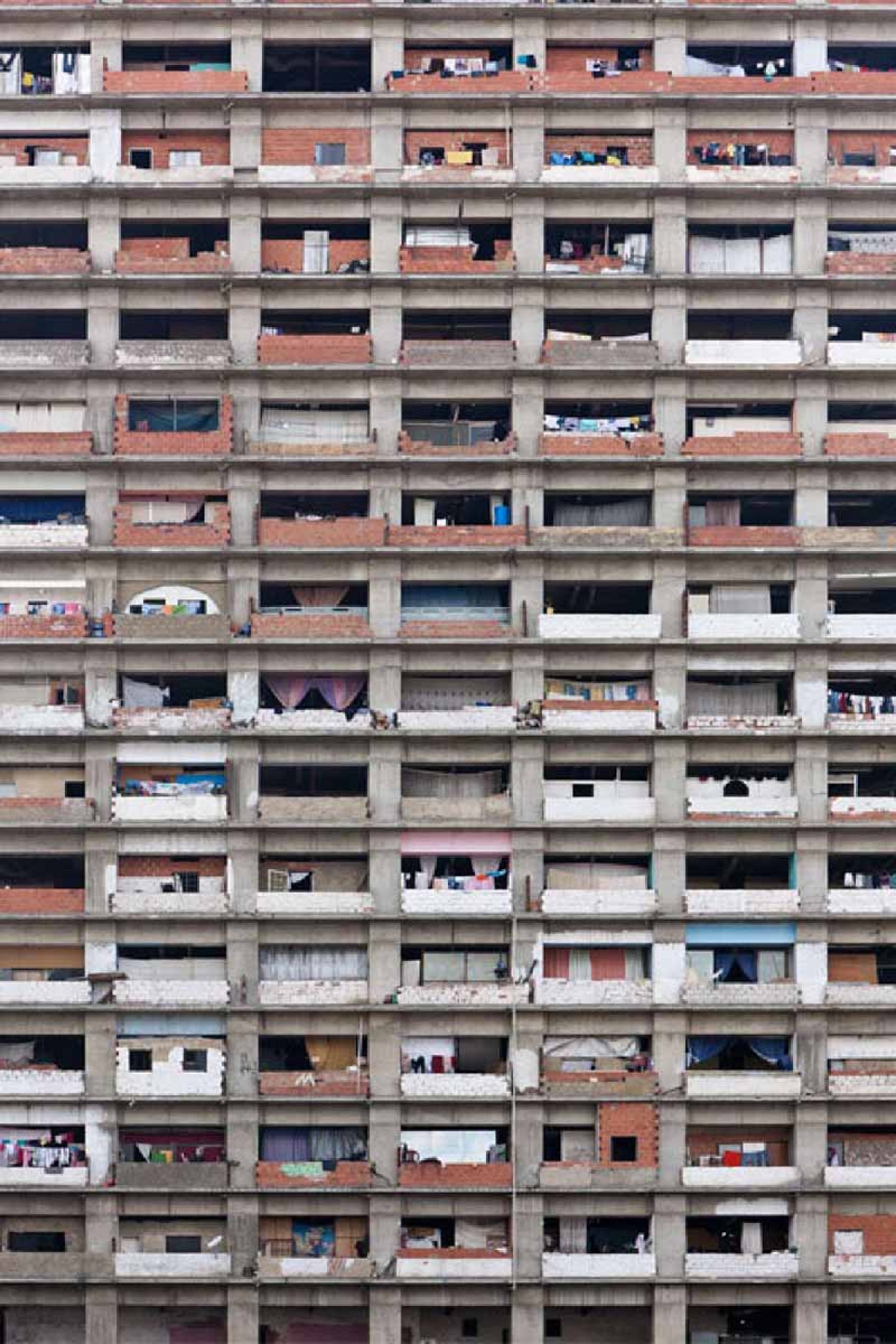 ¿Cómo la gente construye una comunidad local?