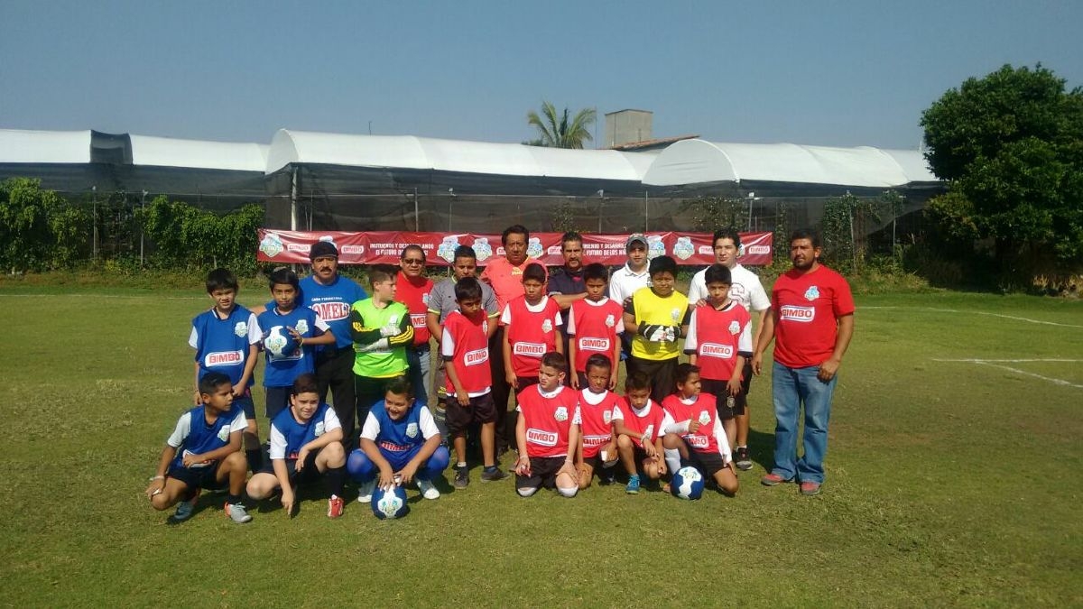 Arranca con éxito el Torneo Futbolito Bimbo 2017