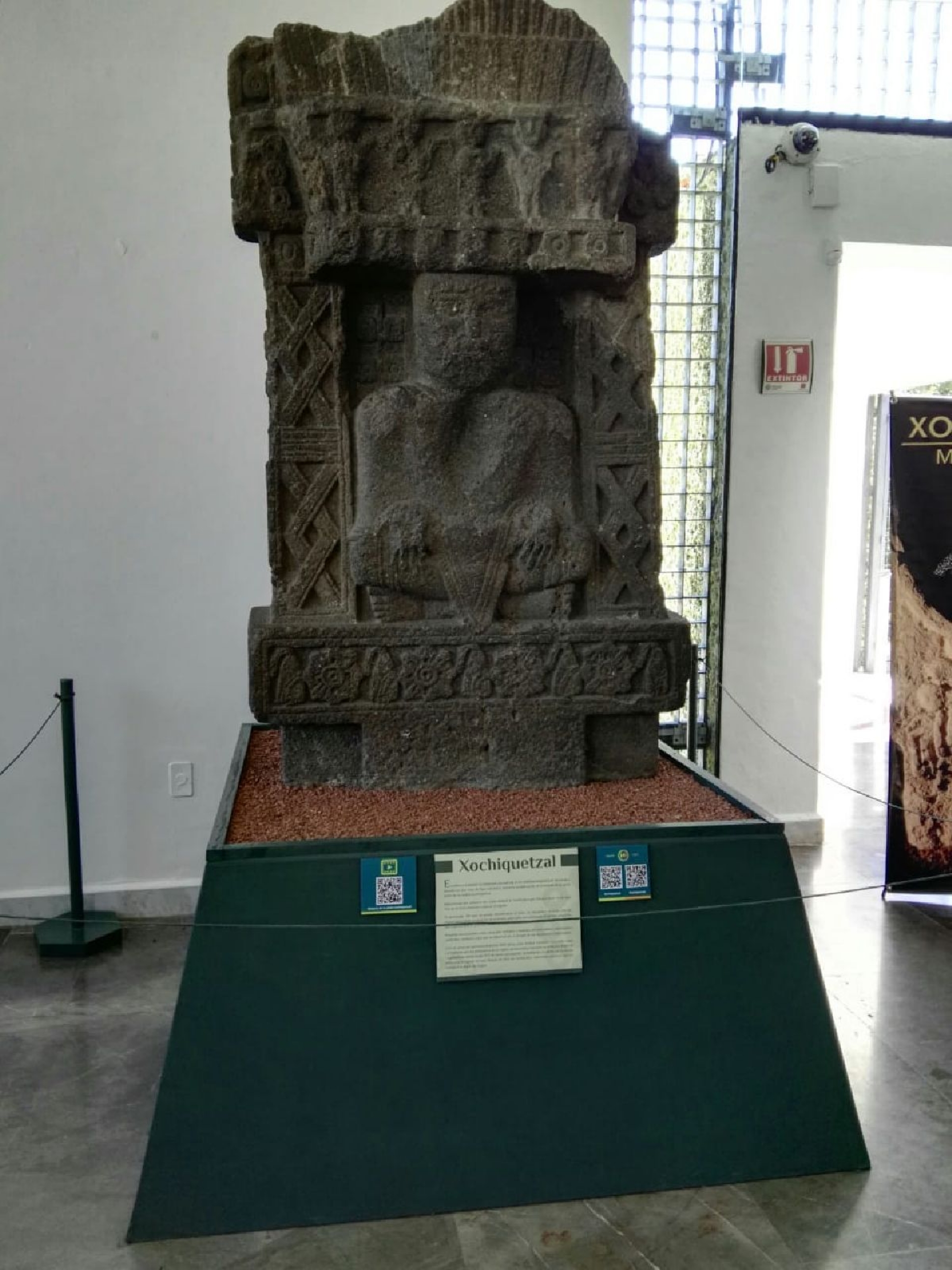 Regresan la escultura de Xochiquetzal a Xochicalco