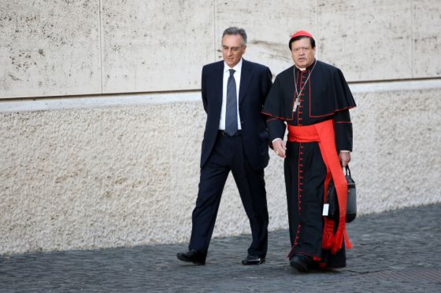 El cardenal Norberto Rivera confirma la fecha de llegada del Papa a México