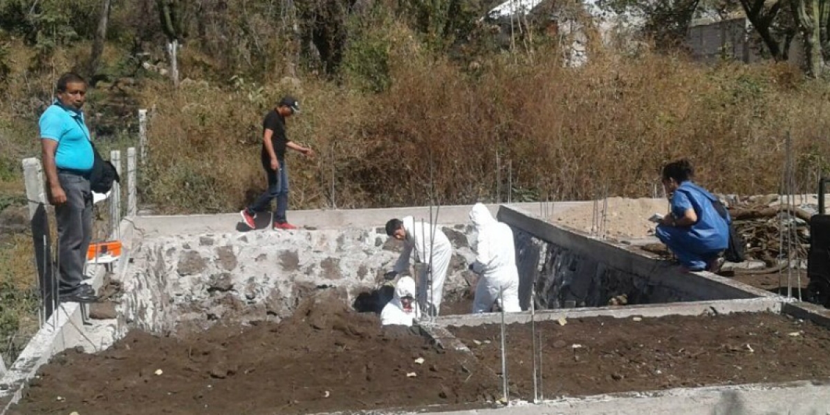Encuentran restos óseos humanos en una obra en construcción, en Tepoztlán