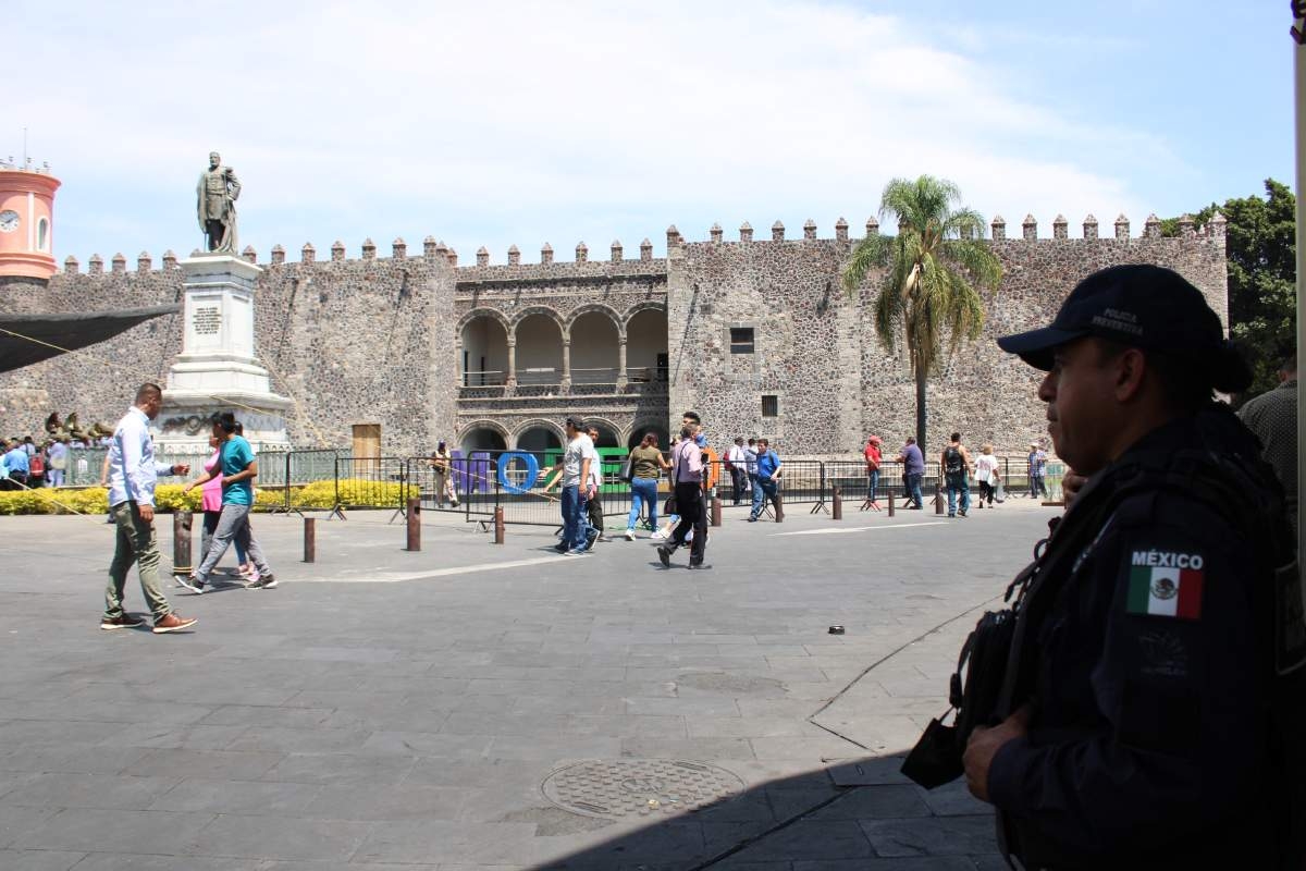 Vigilarán que ambulantes no ocupen Palacio de Cortés