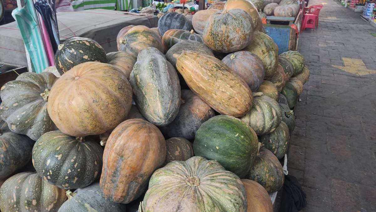 Por los suelos, las ventas de calabazas