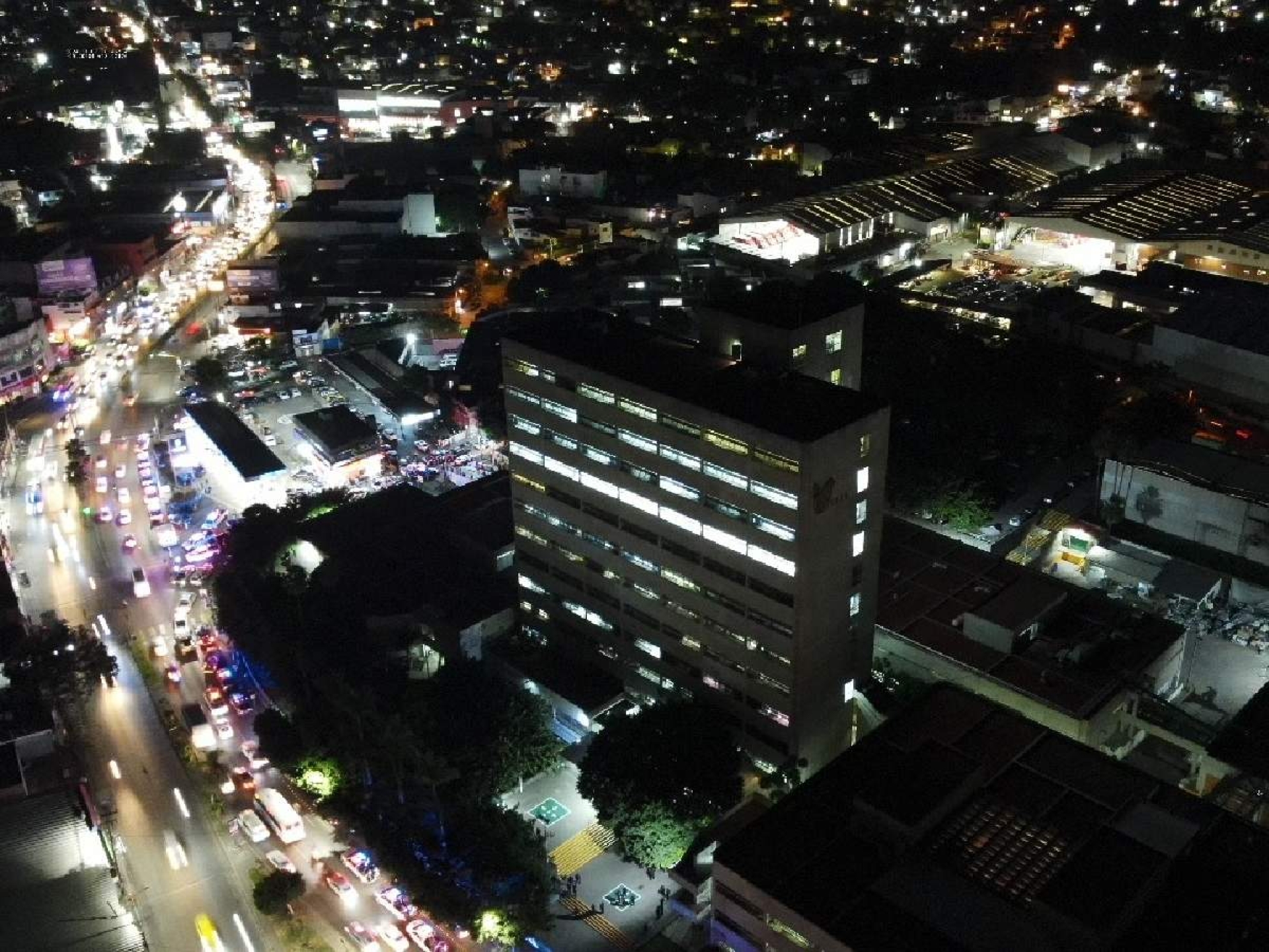 Sector Salud: muchos funcionarios, pocos médicos