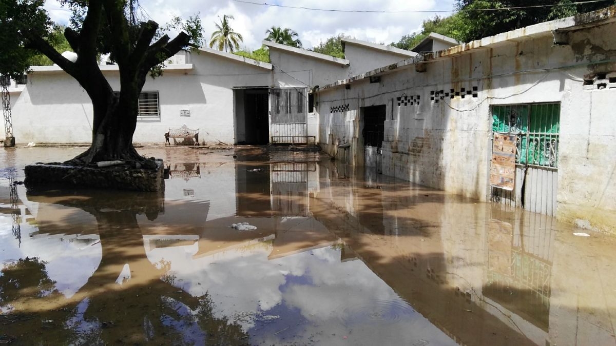 En el abandono, el rastro de Puente de Ixtla tras inundarse por tercera vez