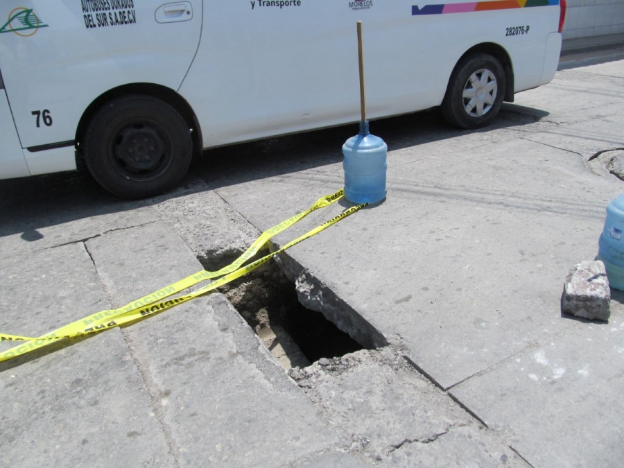 Siguen apareciendo hundimientos en calles de Jojutla