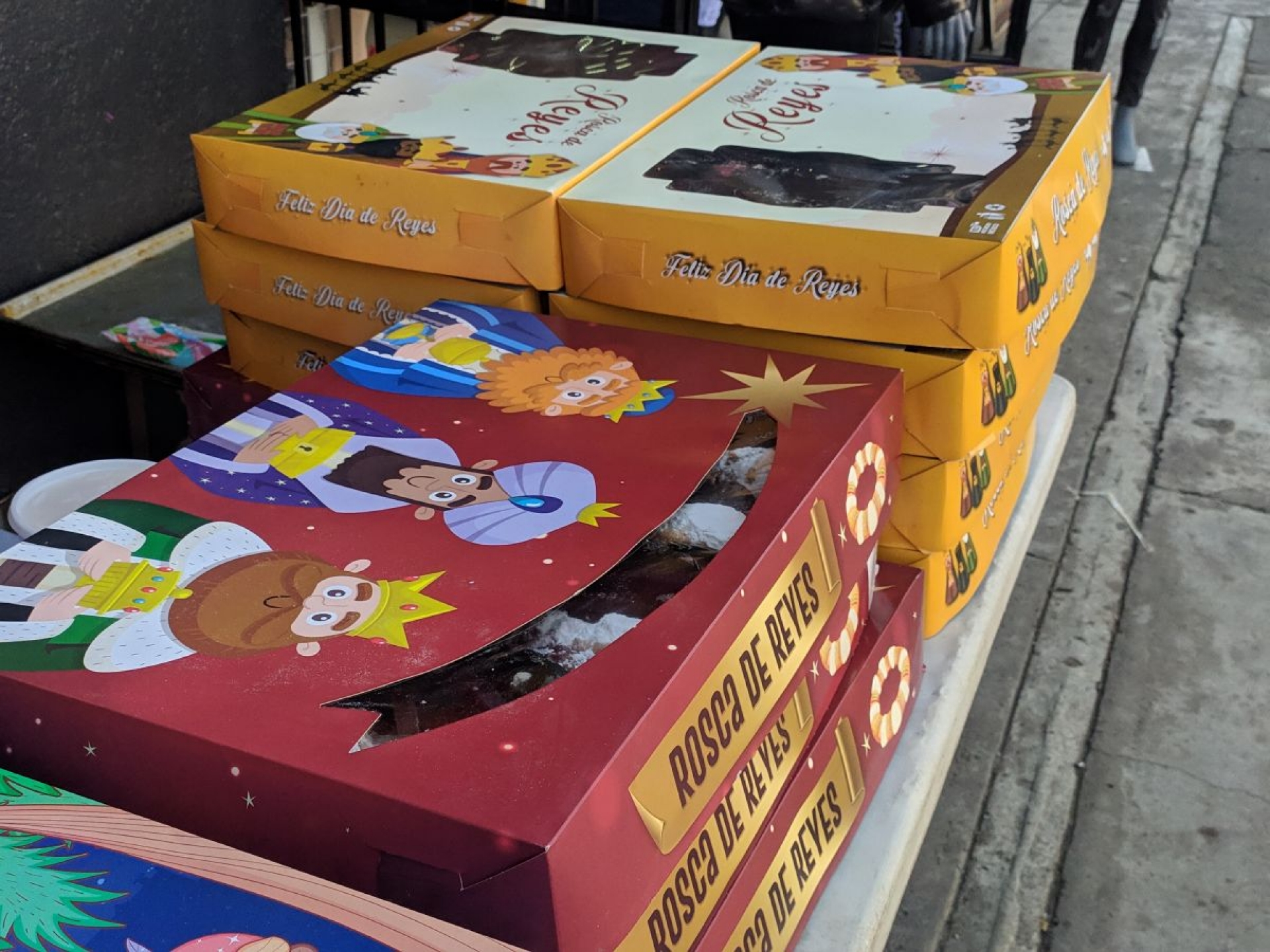 “Algunos hacen su rosca de reyes en casa”