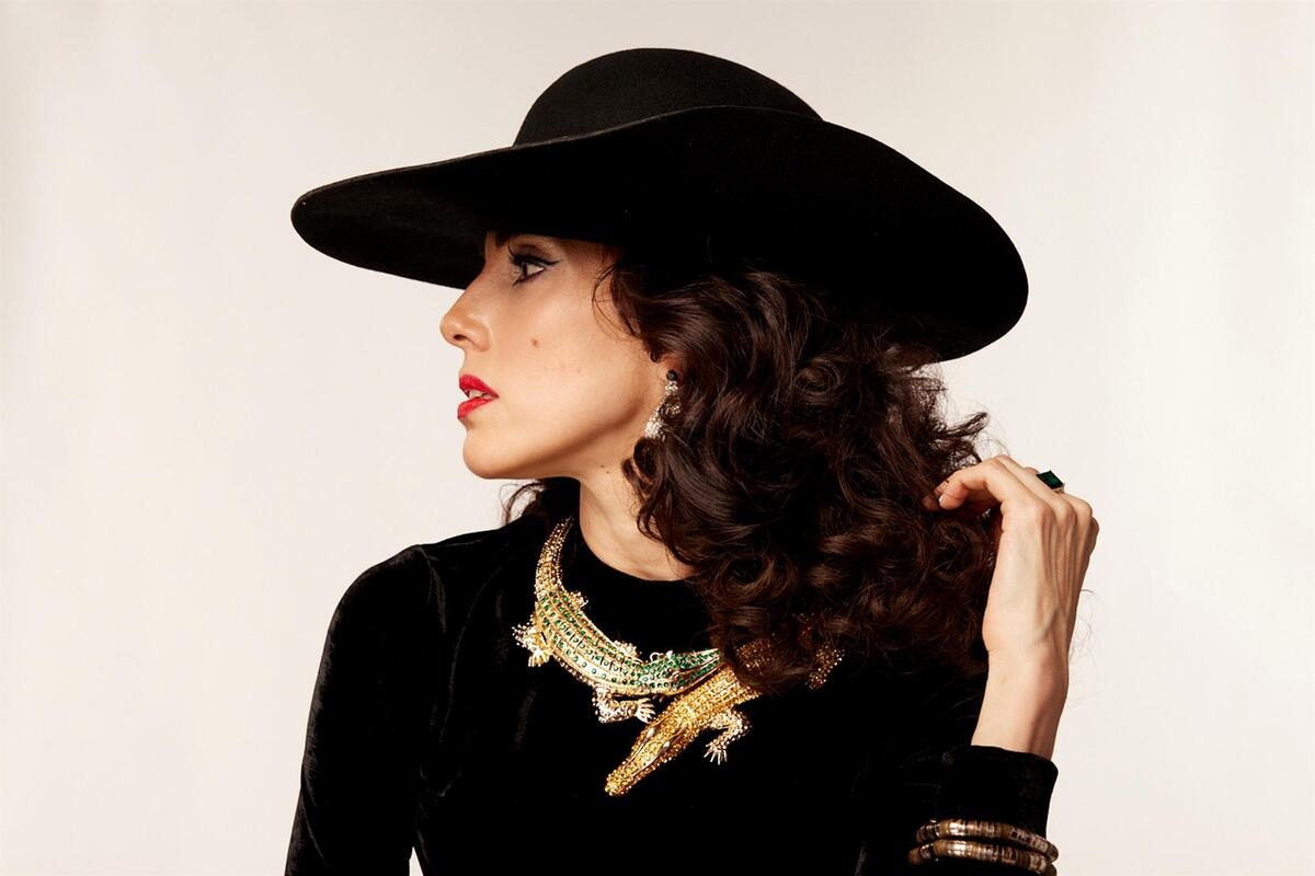 Sandra Echeverría será María Félix en bioserie de Televisa Univision