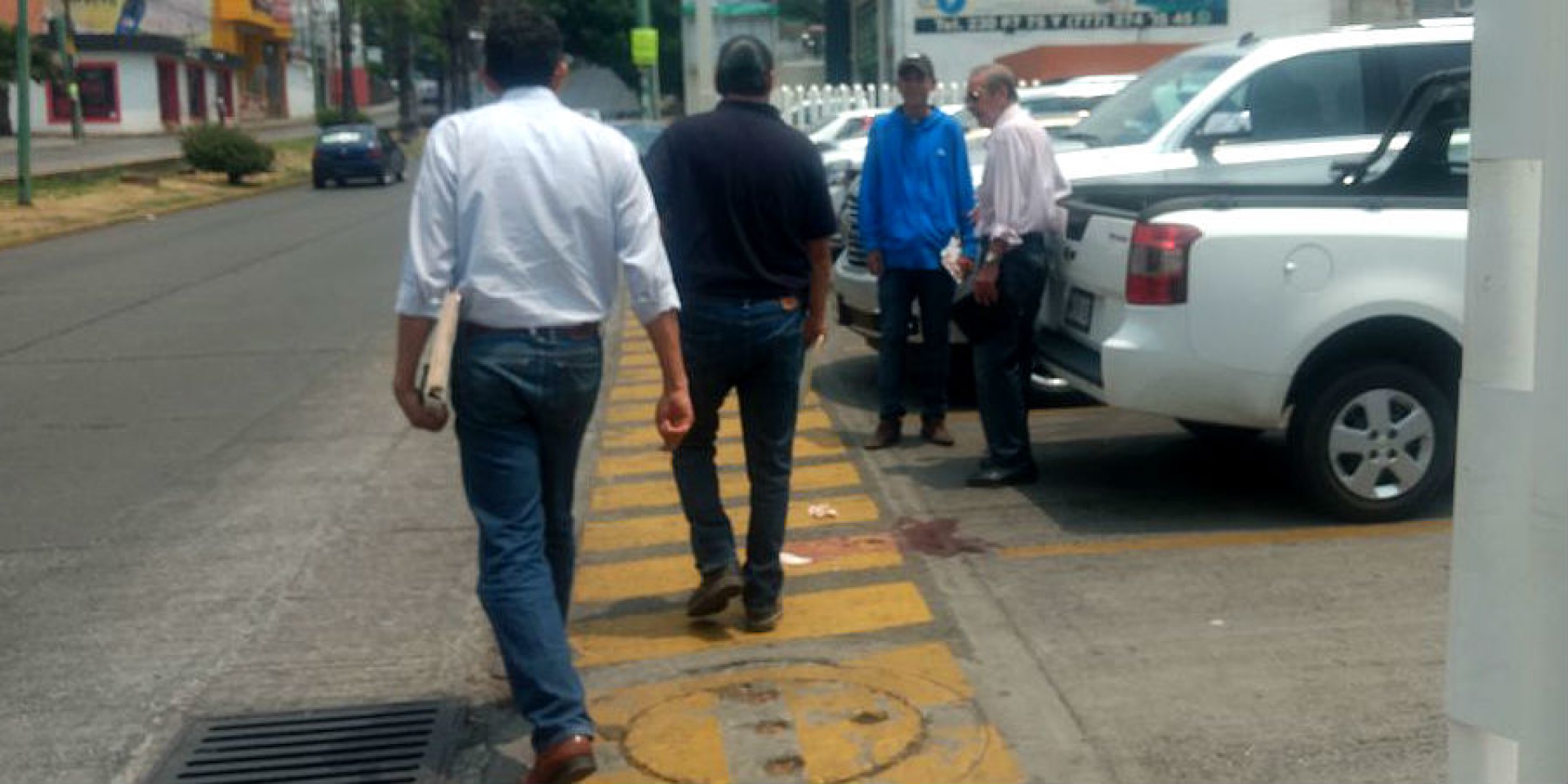 Disparan y lesionan a un hombre tras oponerse a un asalto, en Cuernavaca